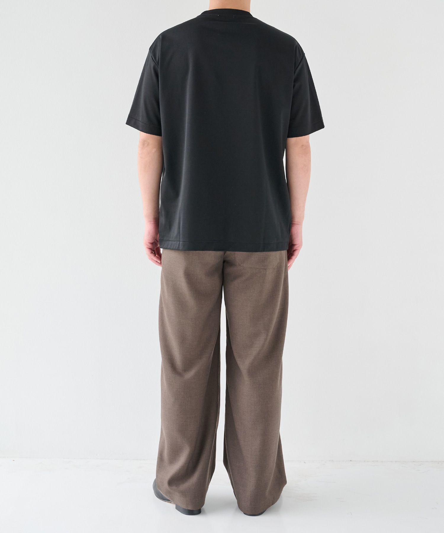 32G ロイヤルクール レギュラーTシャツ STUDIOUS