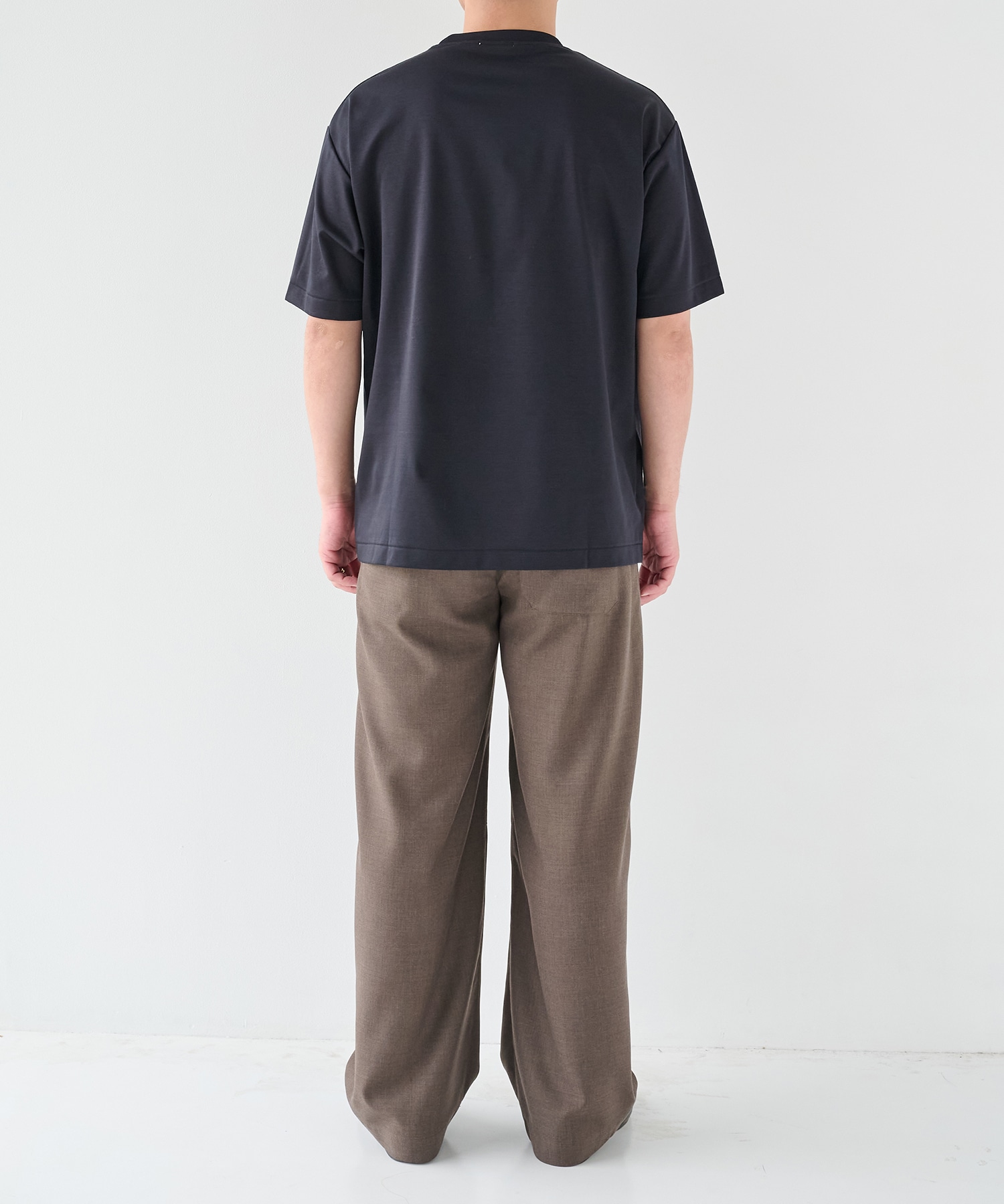32G ロイヤルクール レギュラーTシャツ STUDIOUS