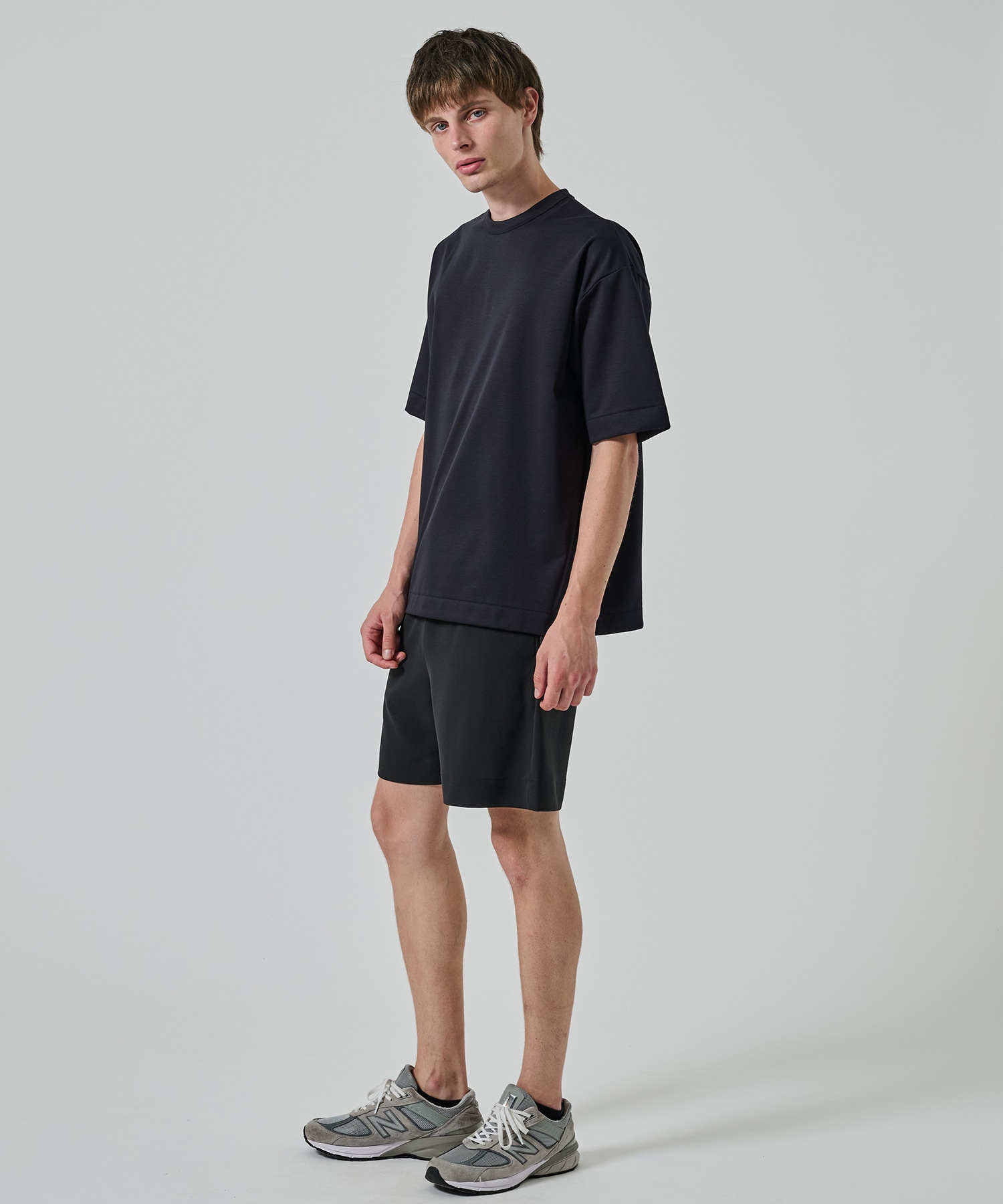 32G ロイヤルクール リラックスTシャツ STUDIOUS