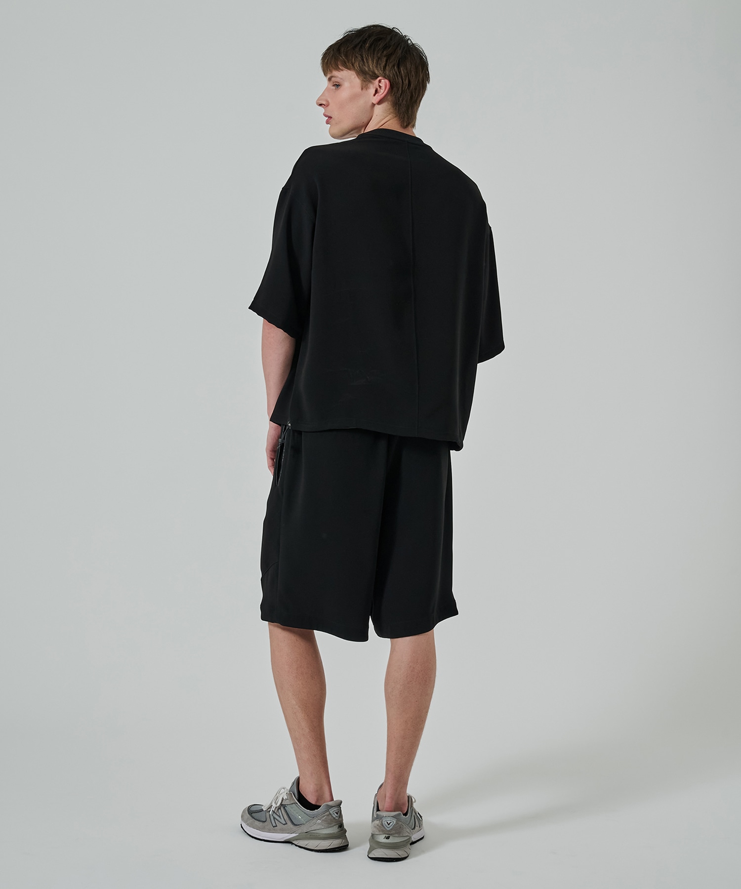 SUMMER ESSENTIAL SHORT PANTS STUDIOUS