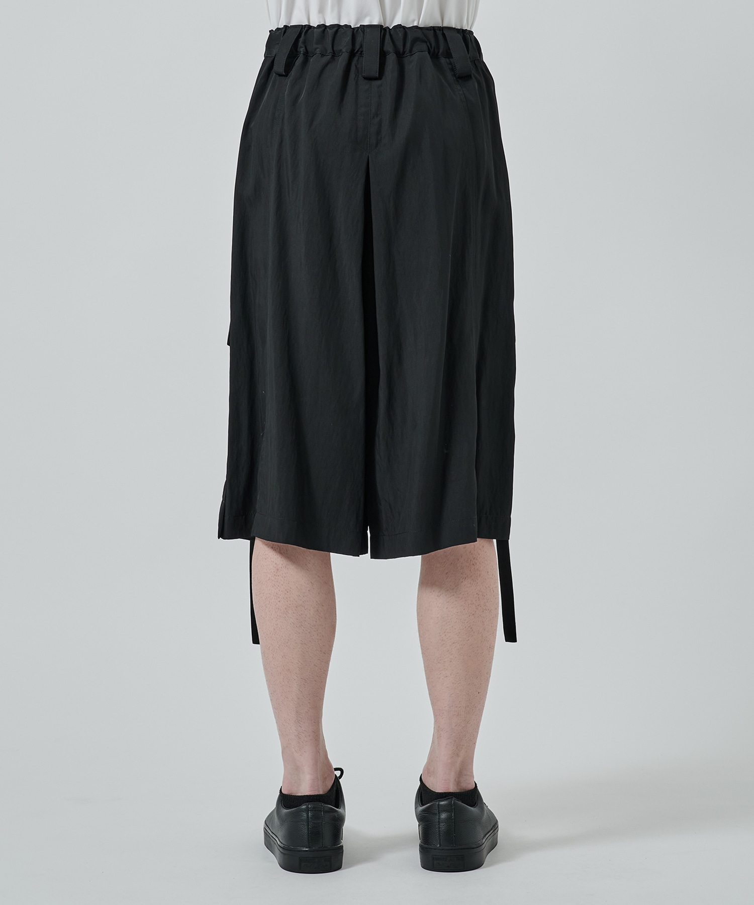 〈別注〉 Bush Pocket Cargo Shorts UJOH HOMME