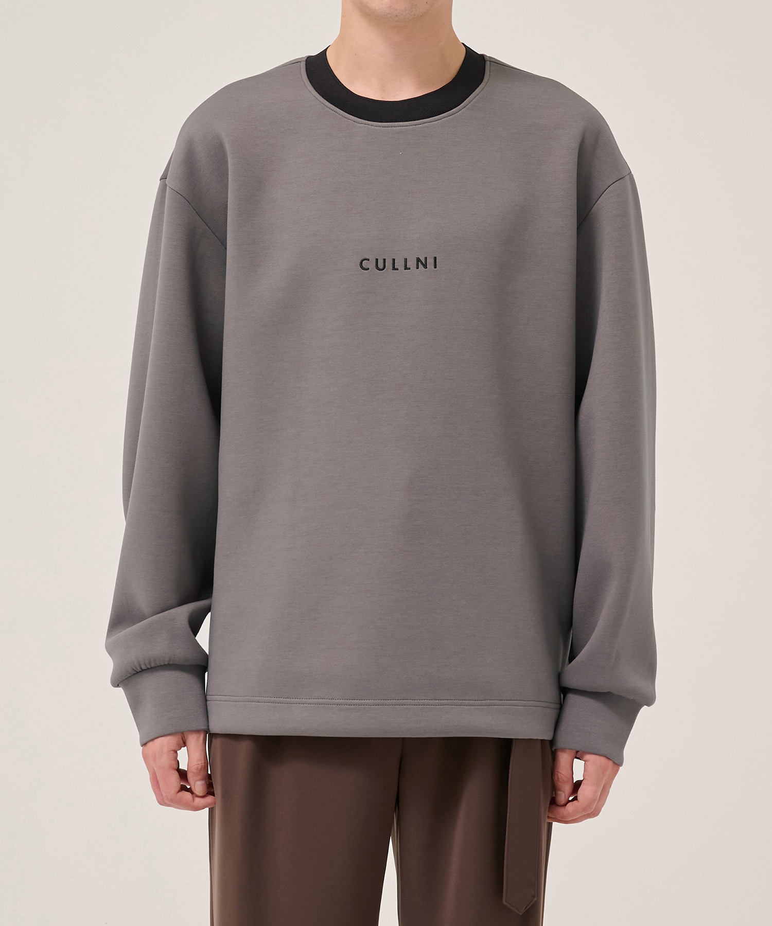 CULLNI Logo Embroidery Long Sleeve Pullover CULLNI