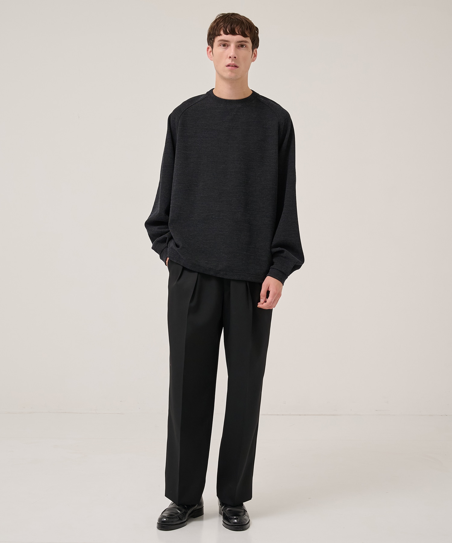 THE RAGLAN SWEAT THE RERACS