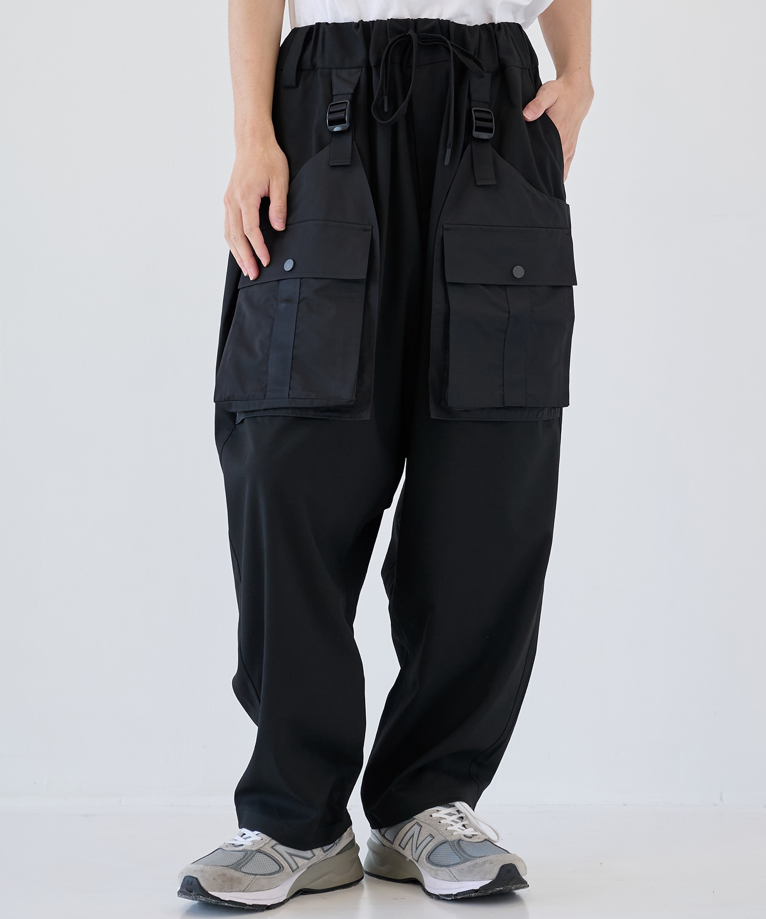 CARGO SAROUEL PANTS White Mountaineering