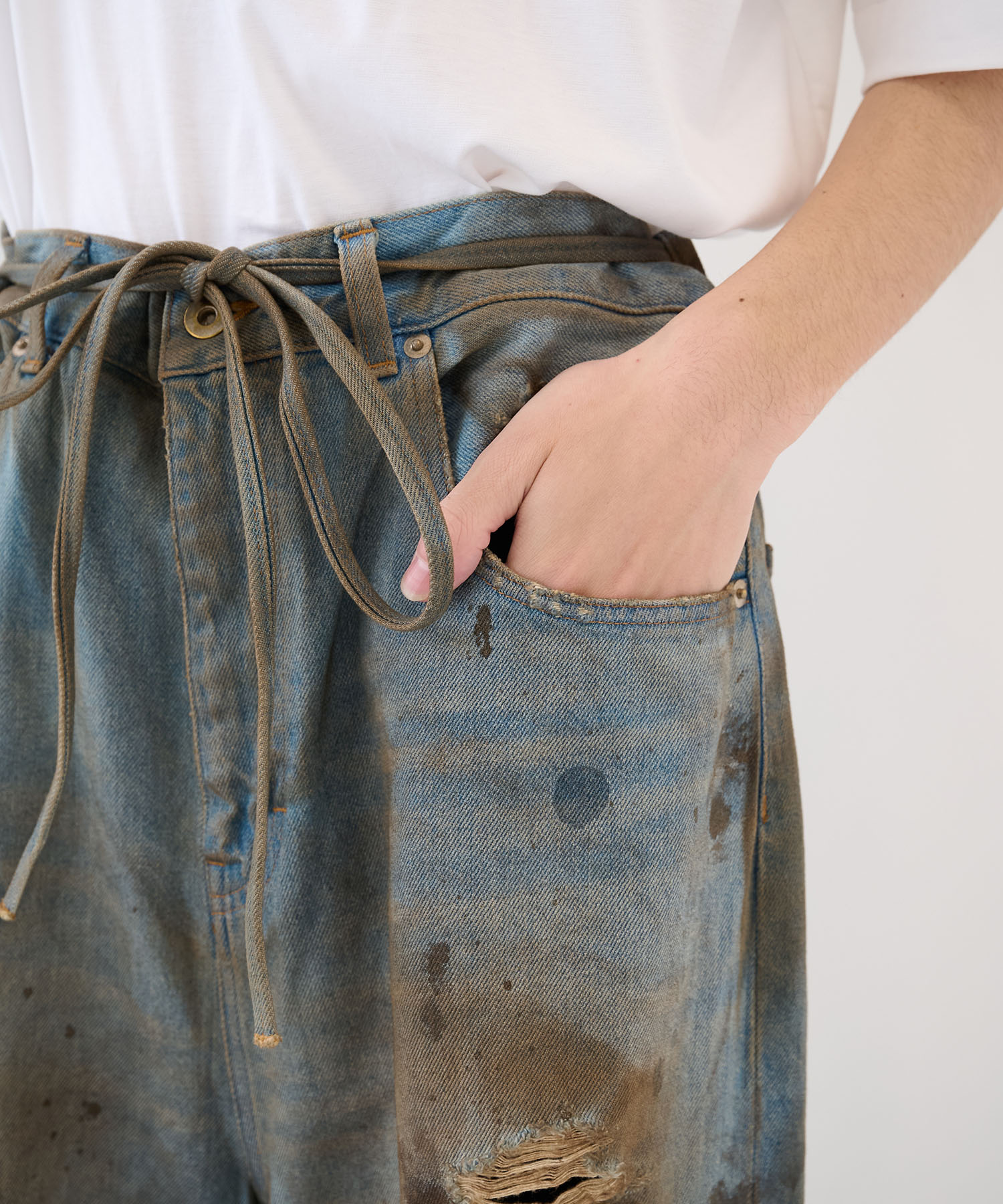 CRASH DENIM PANTS DISCOVERED