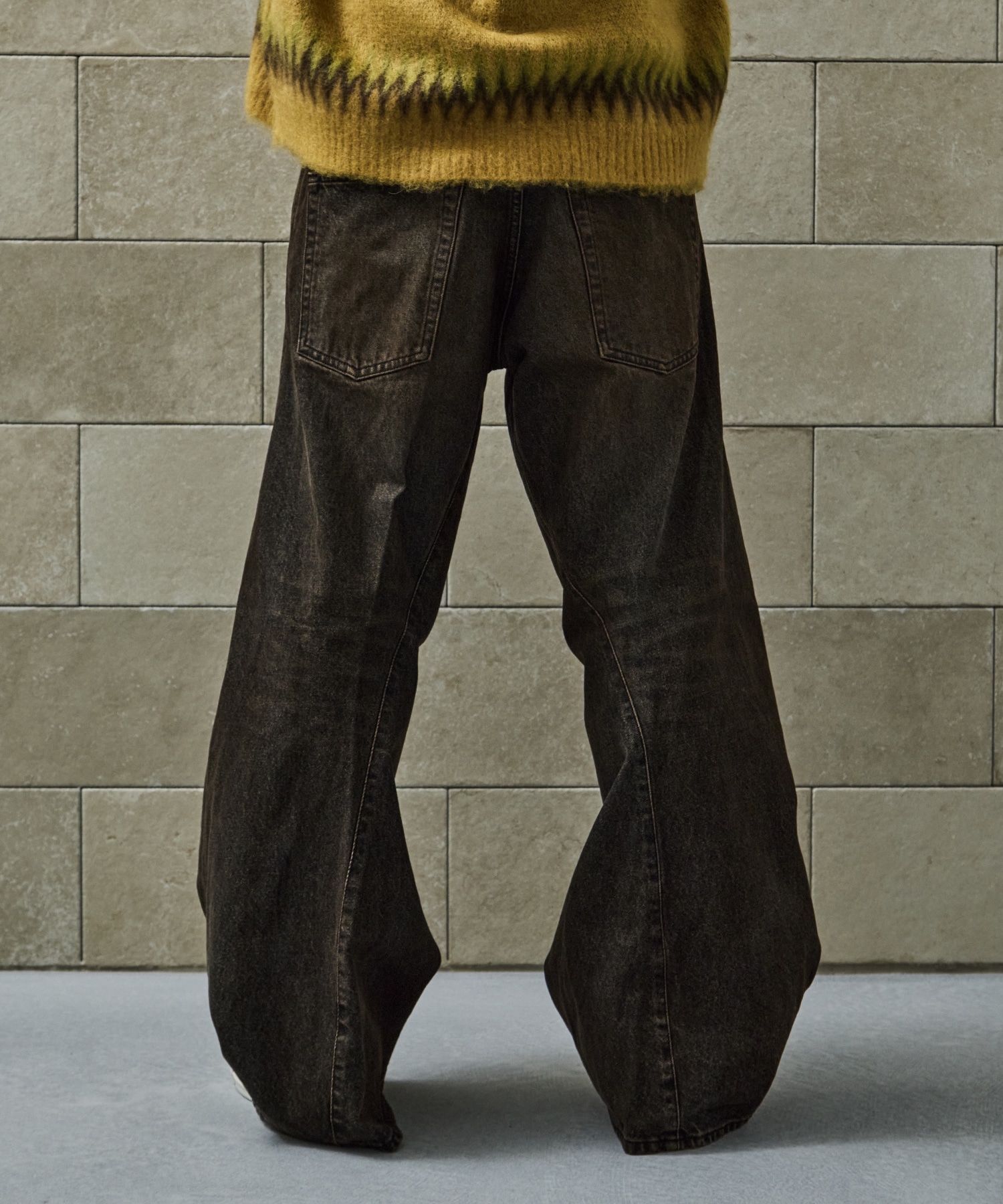 3D TWISTED WIDE LEG JEANS NVRFRGT