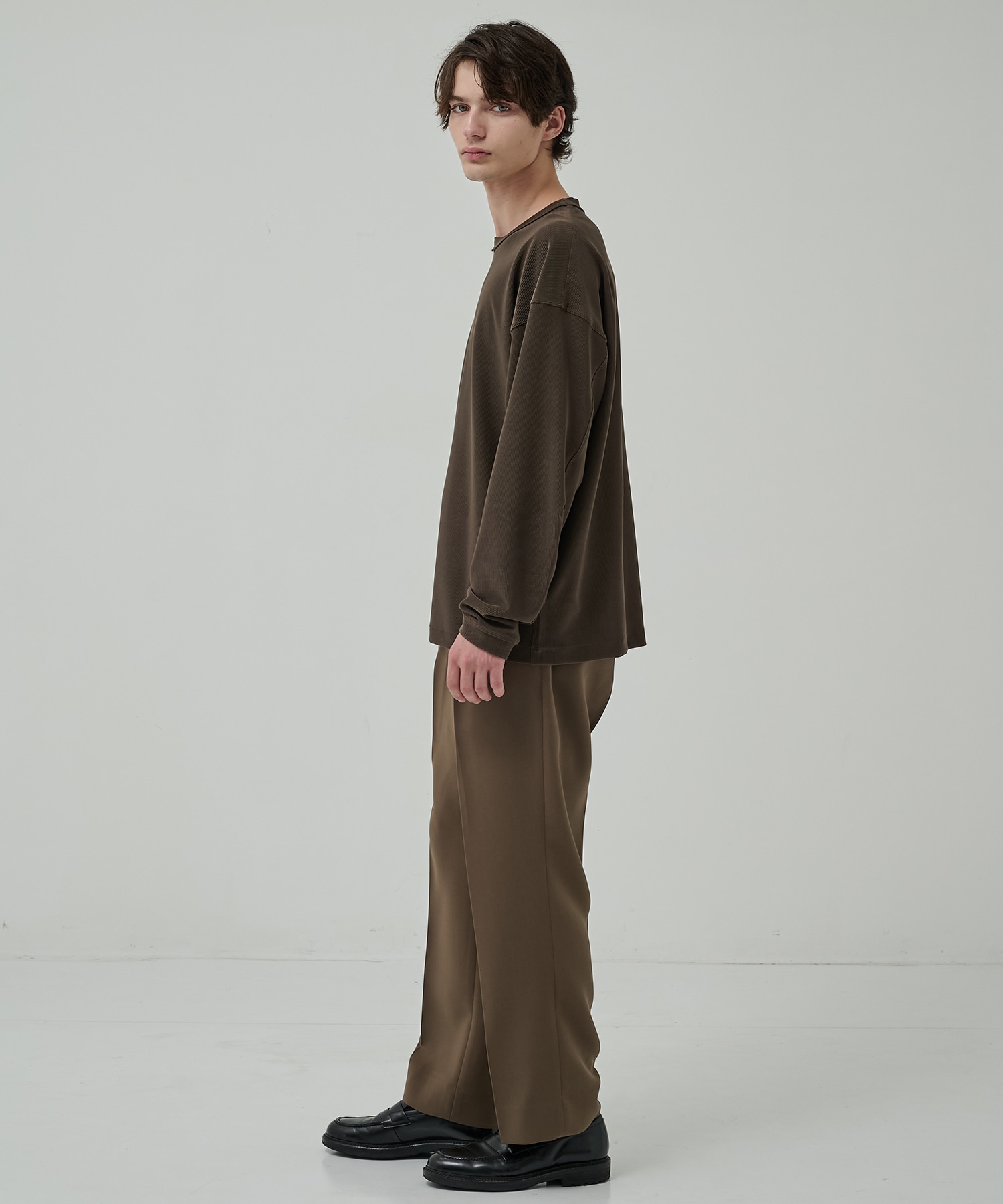 ドリームテックストレートスラックス STUDIOUS