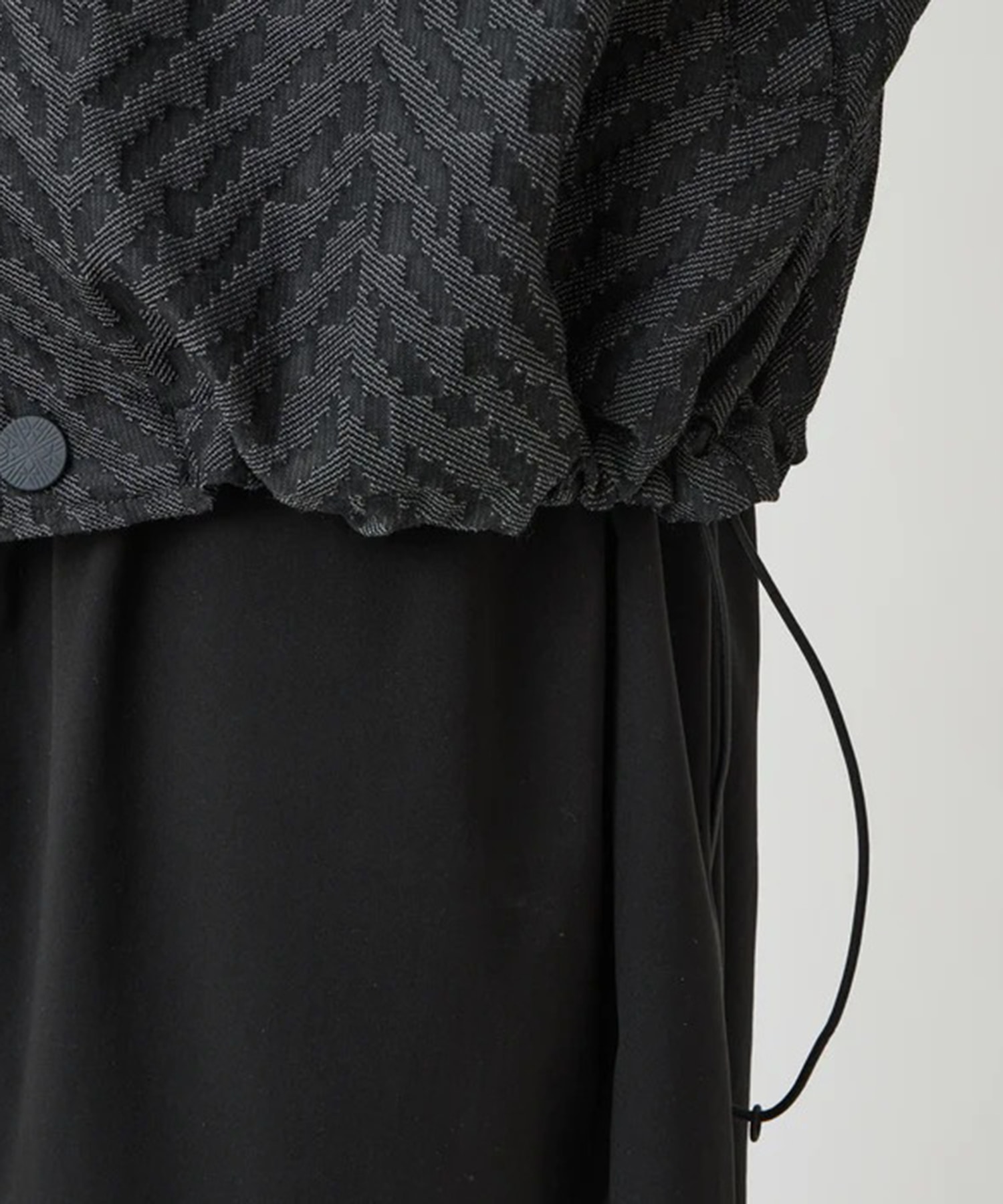 WINDSTOPPER HERRINGBONE JACQUARD COACH JACKET White Mountaineering