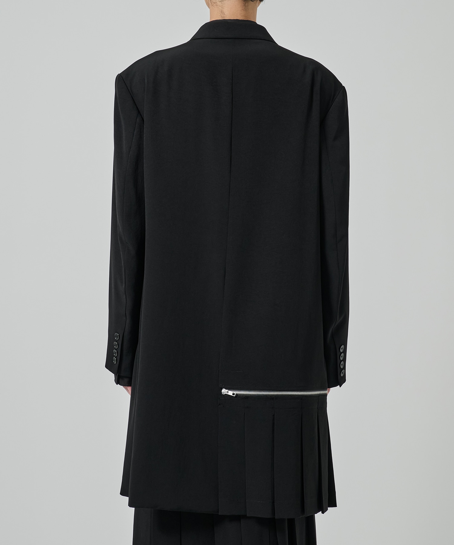 CREPE DE CHINE RIGHT PLEATED JACKET GroundY