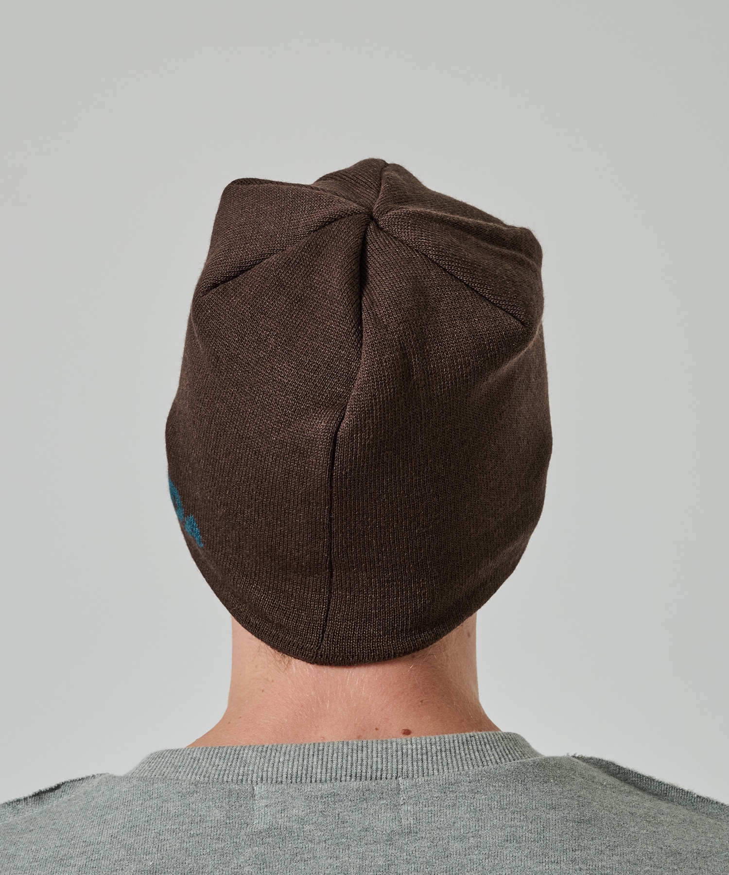 J LOGO KNIT CAP JieDa