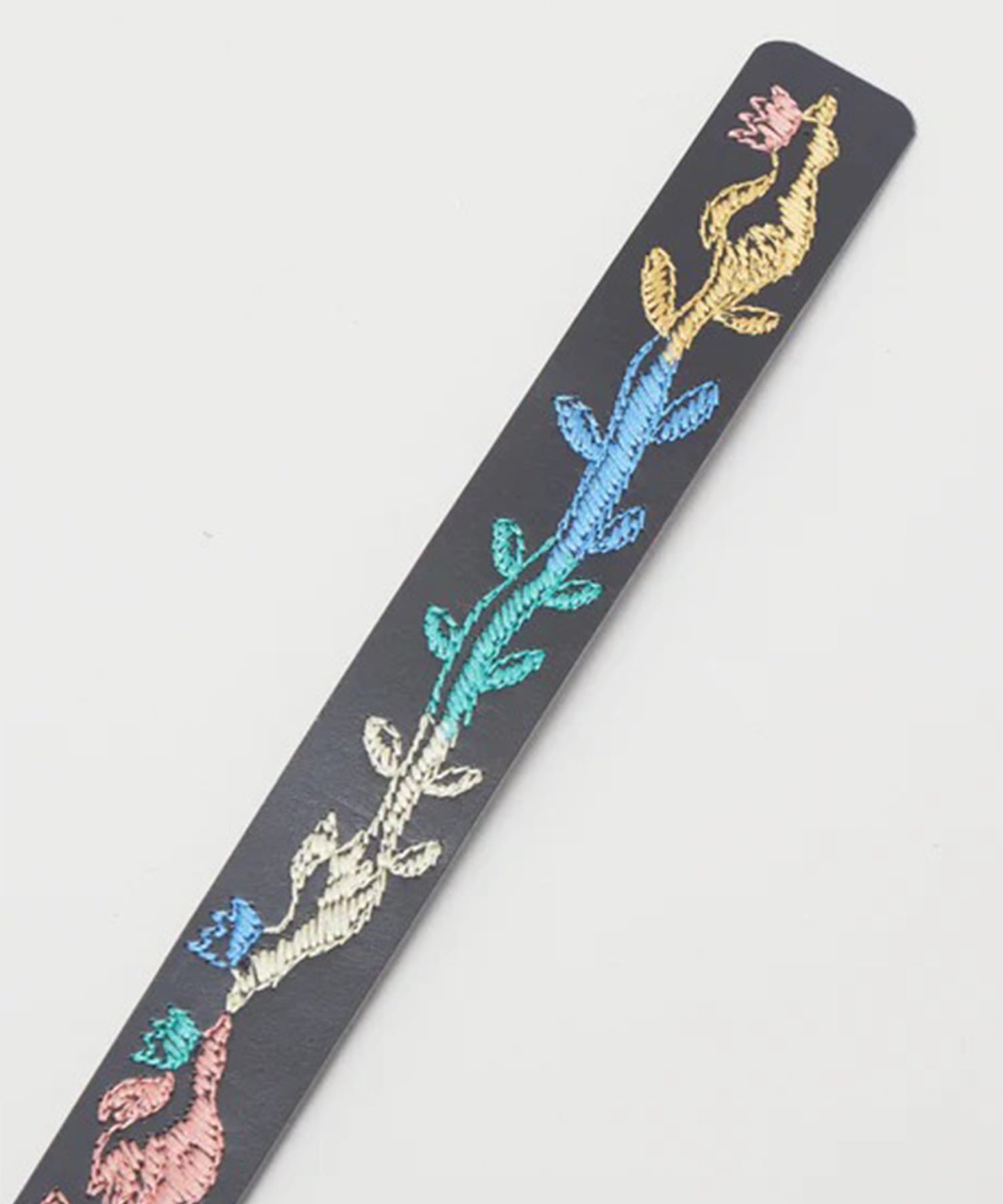 PICTURESQUE OJISAN BELT WITH EMBROIDERY SHINYAKOZUKA