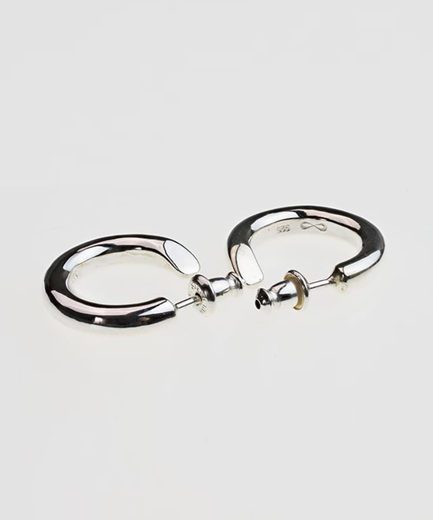 PI-002 Round earring (Small)　線径3.5mm (左耳用) WAKAN SILVER SMITH