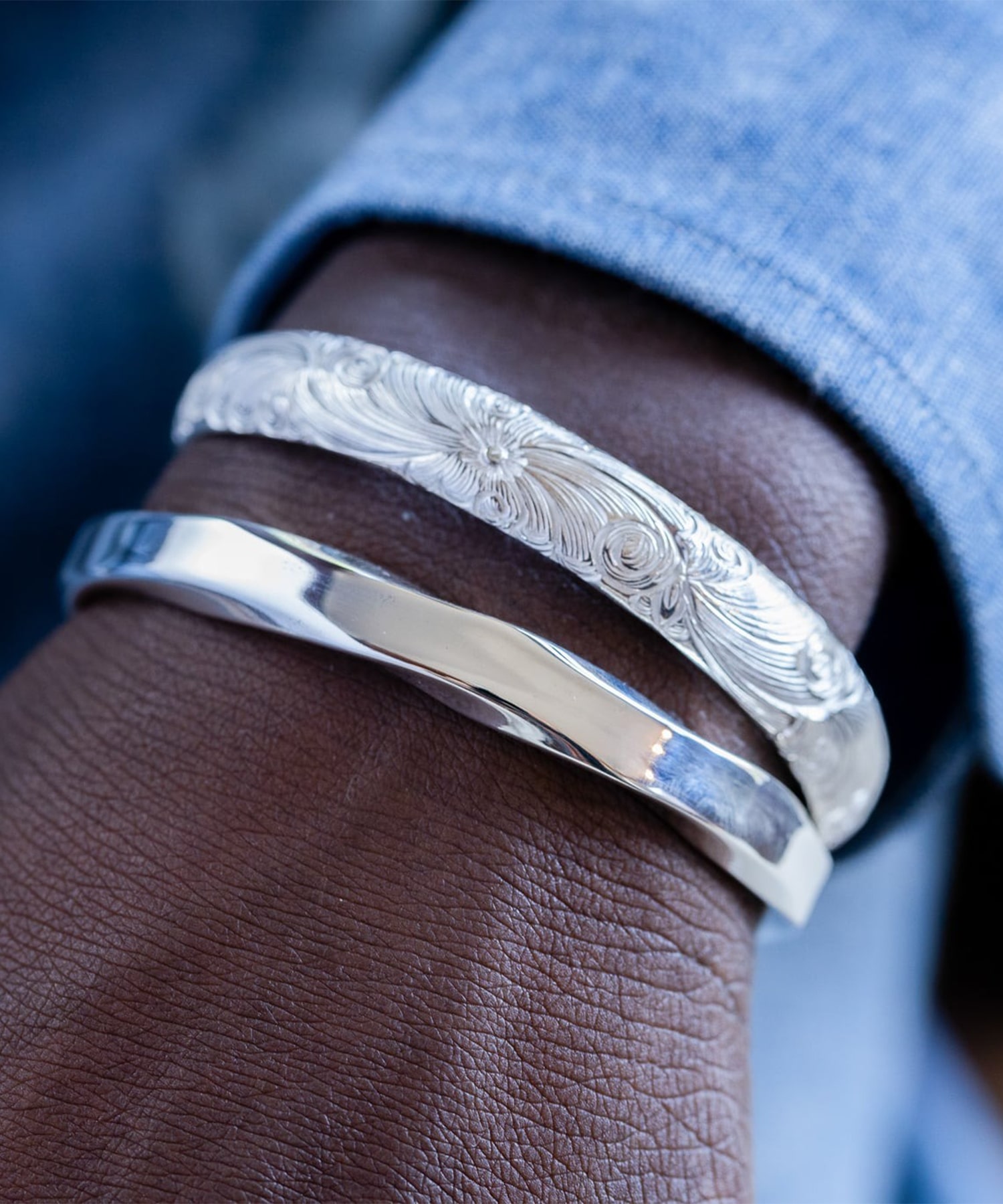 BN-070 Side twist bangle (M) WAKAN SILVER SMITH