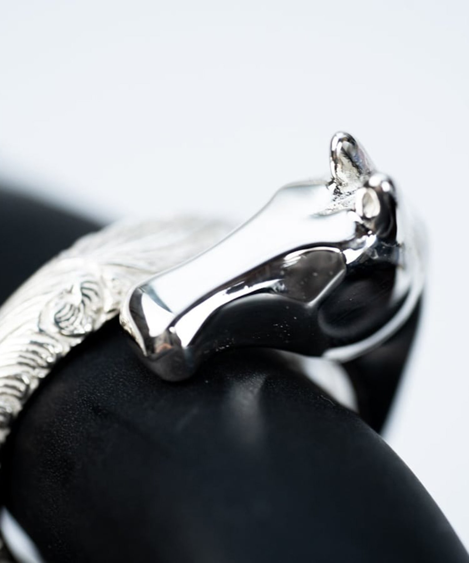 R-079 Horse ring (arabesque) WAKAN SILVER SMITH