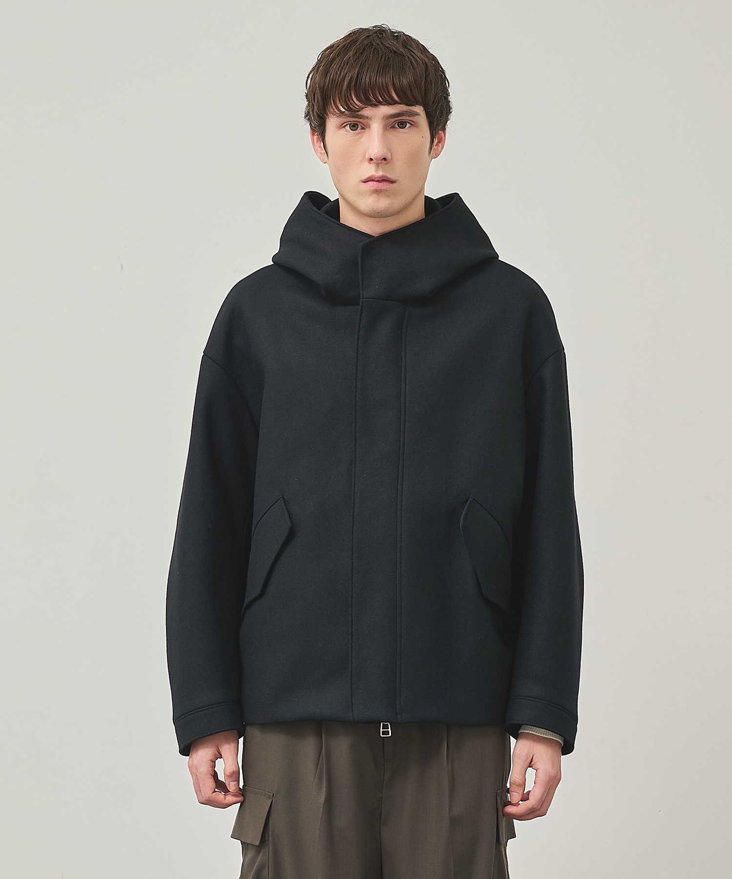 Super140 Wool Melton Short Mods STUDIOUS