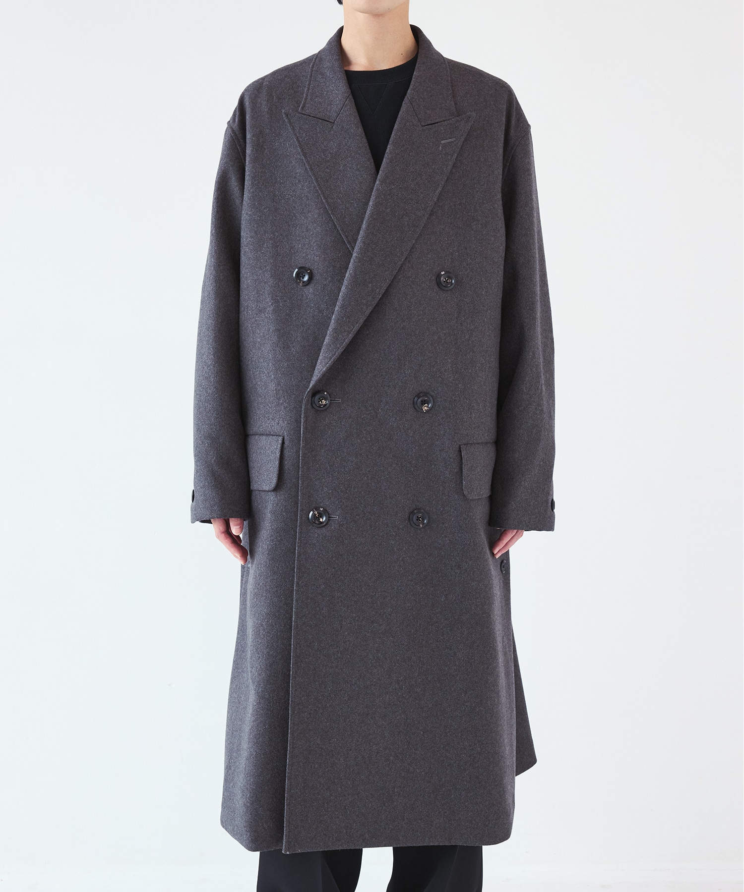 THE DOUBLE PEAKED EASY COAT THE RERACS