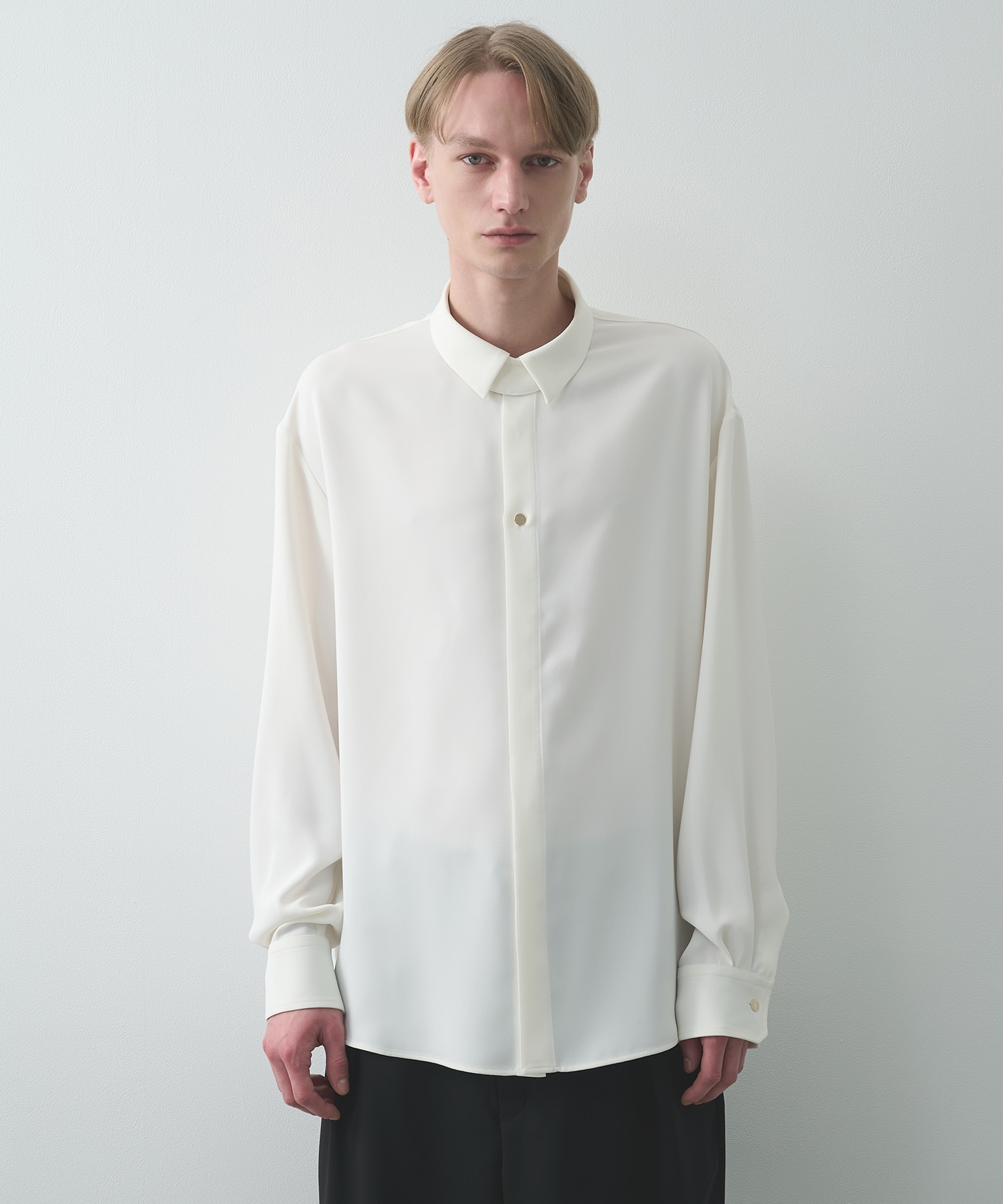 Double Cloth Chin Tab Long Sleeve Shirt CULLNI