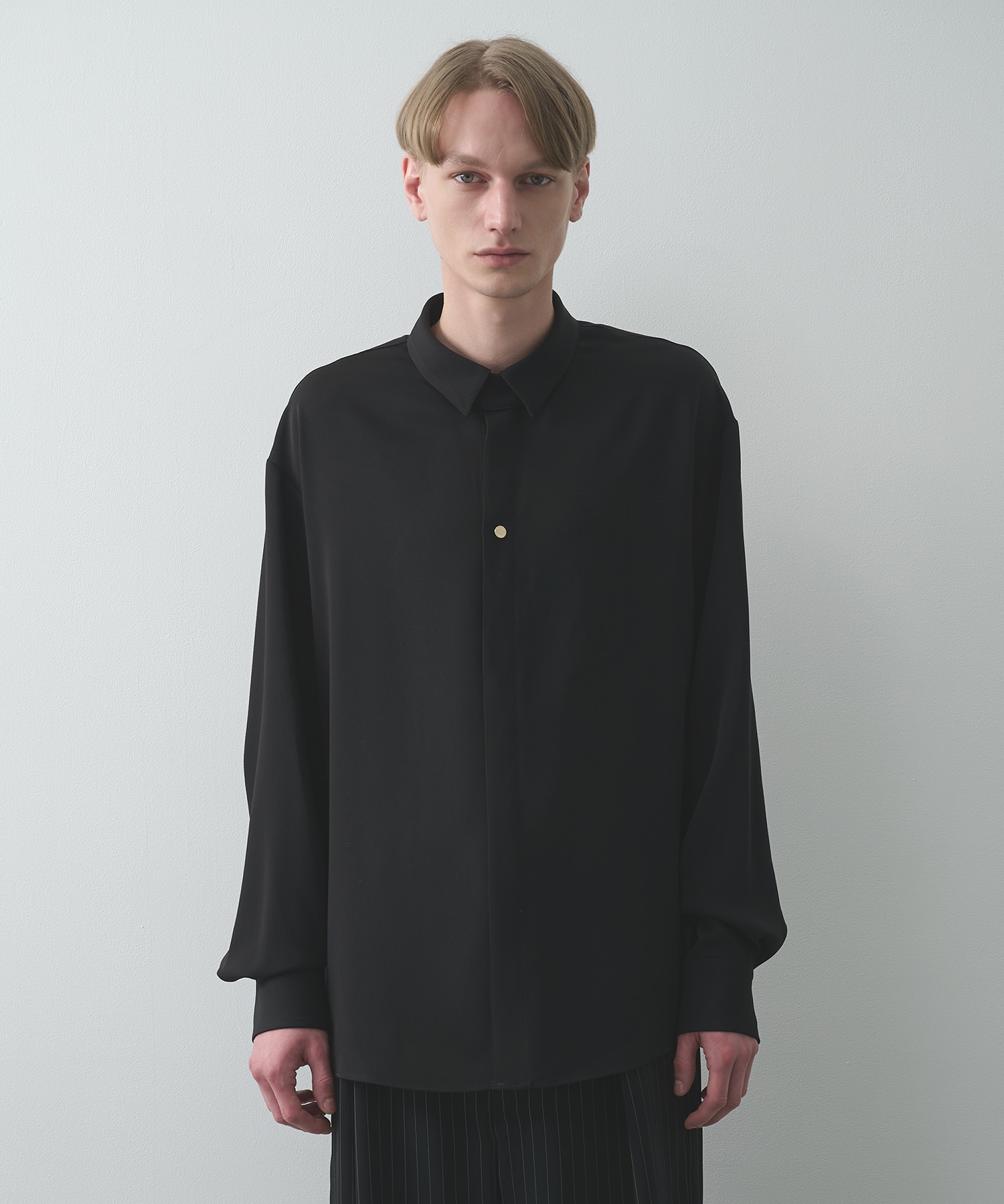 Double Cloth Chin Tab Long Sleeve Shirt CULLNI