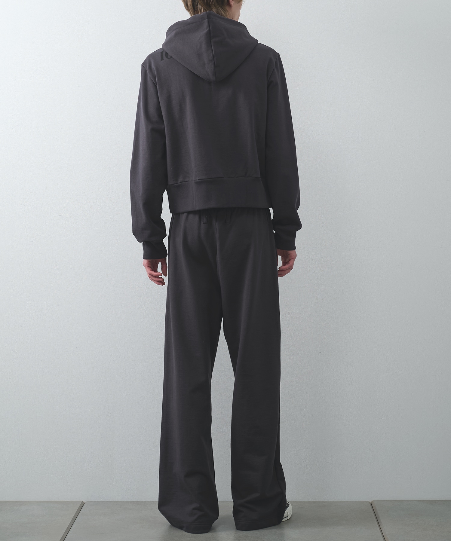 MB ZIP-UP HOODIE MASU