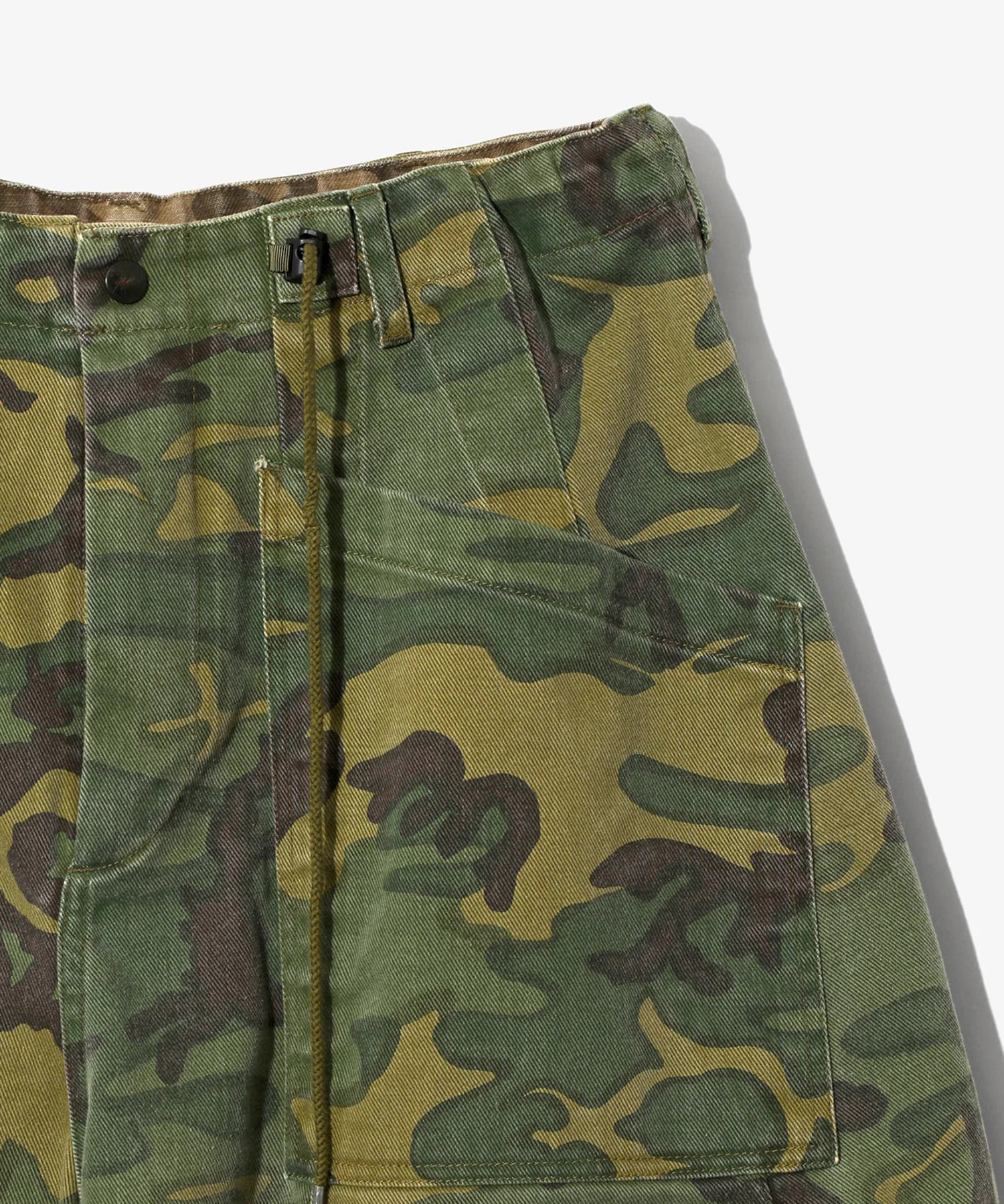 Reversible H.D. Pant - Camo Twill NEEDLES
