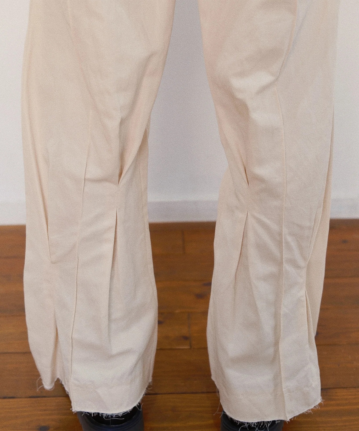 Pleated Chino Pants KHOKI