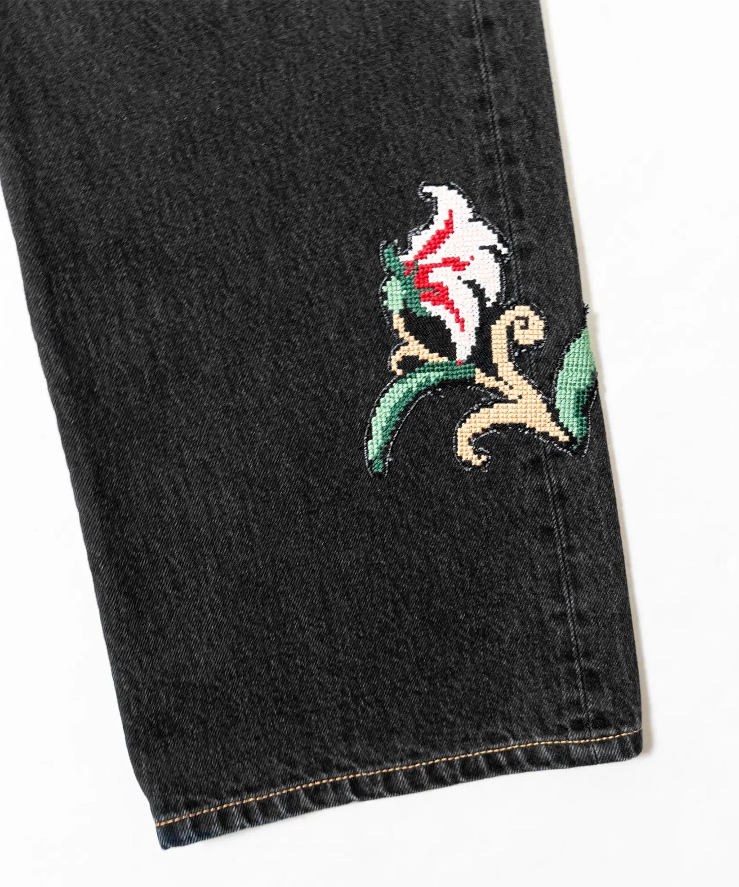 Hand-Embroidered Denim Pants KHOKI