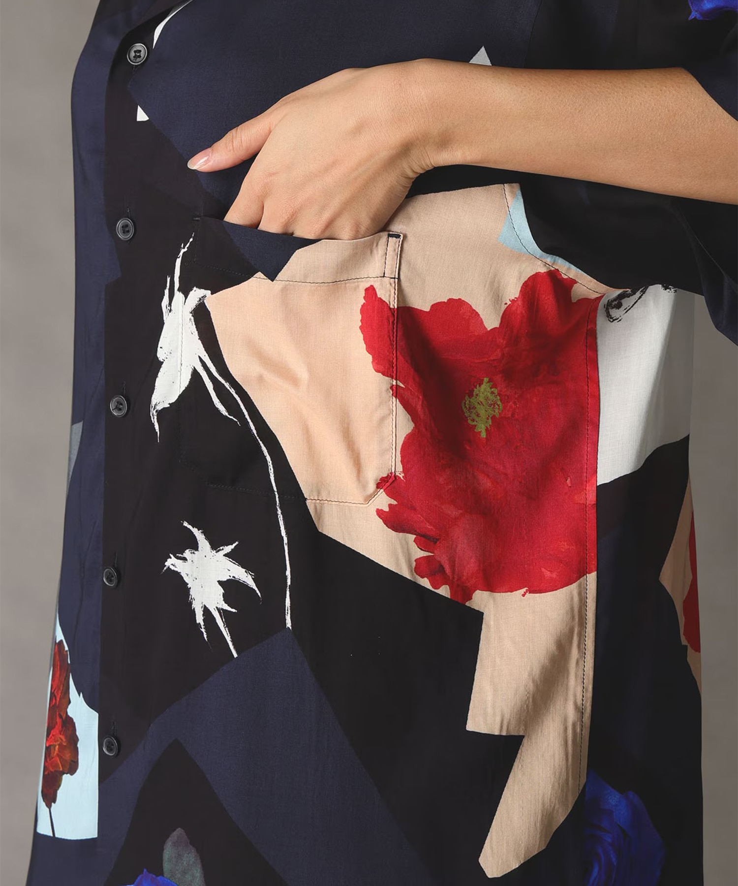 FLORAL PATCHWORK PRINT OPEN-COLLAR SHIRT GroundY