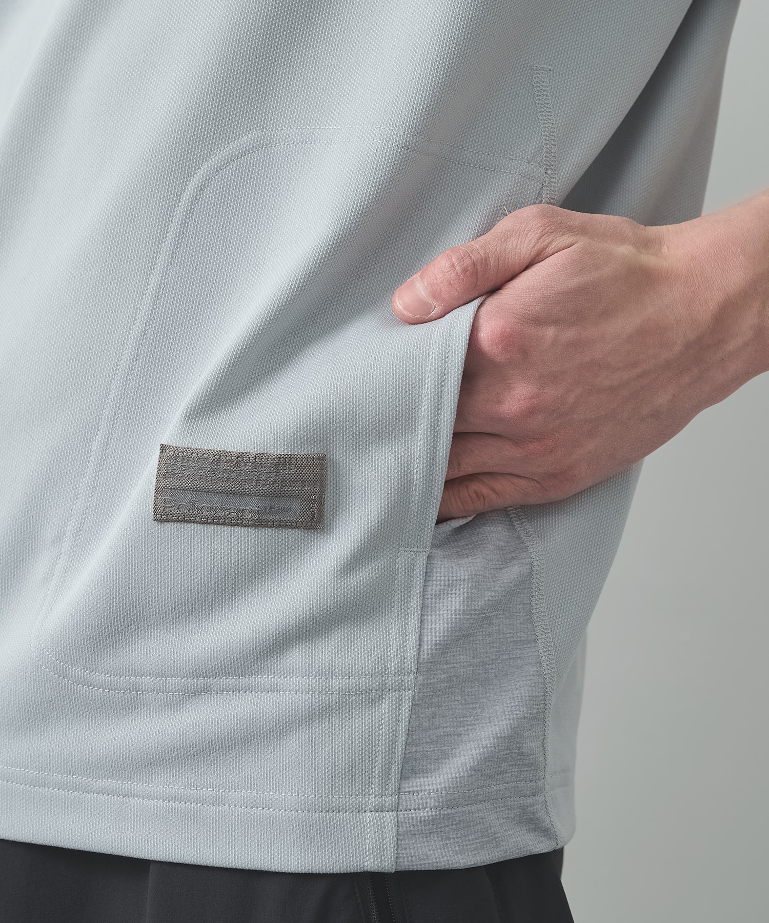 THE DEFORMED PTRN. S/S PULLOVER POLIQUANT