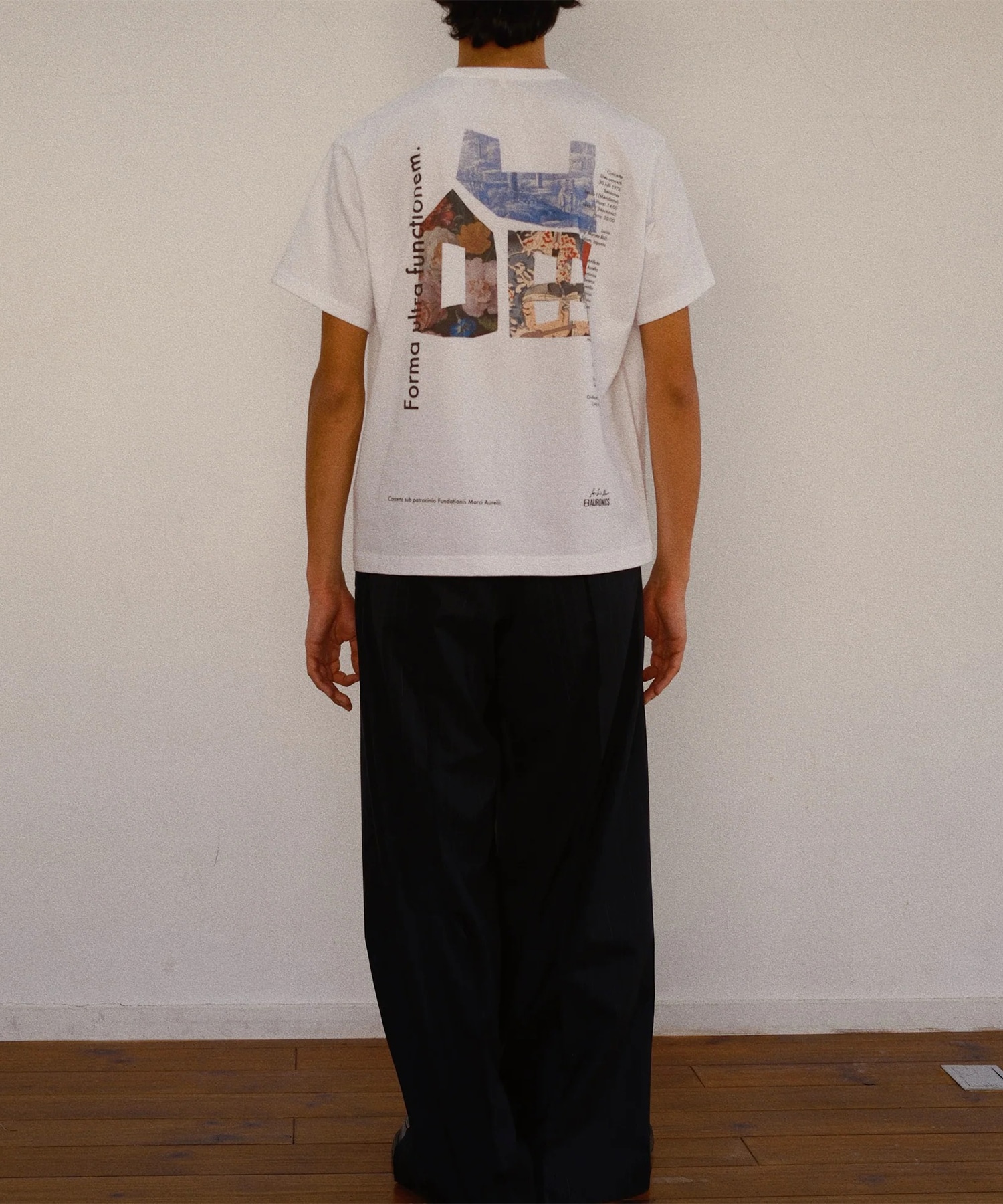 The House T Shirt Black KHOKI