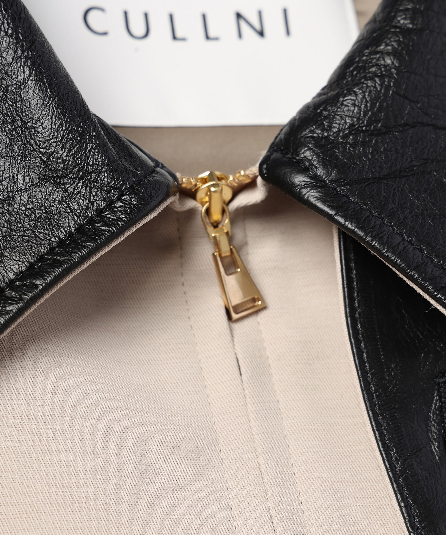 Structuerd Twill Double Cloth Leather Collar Blouson CULLNI