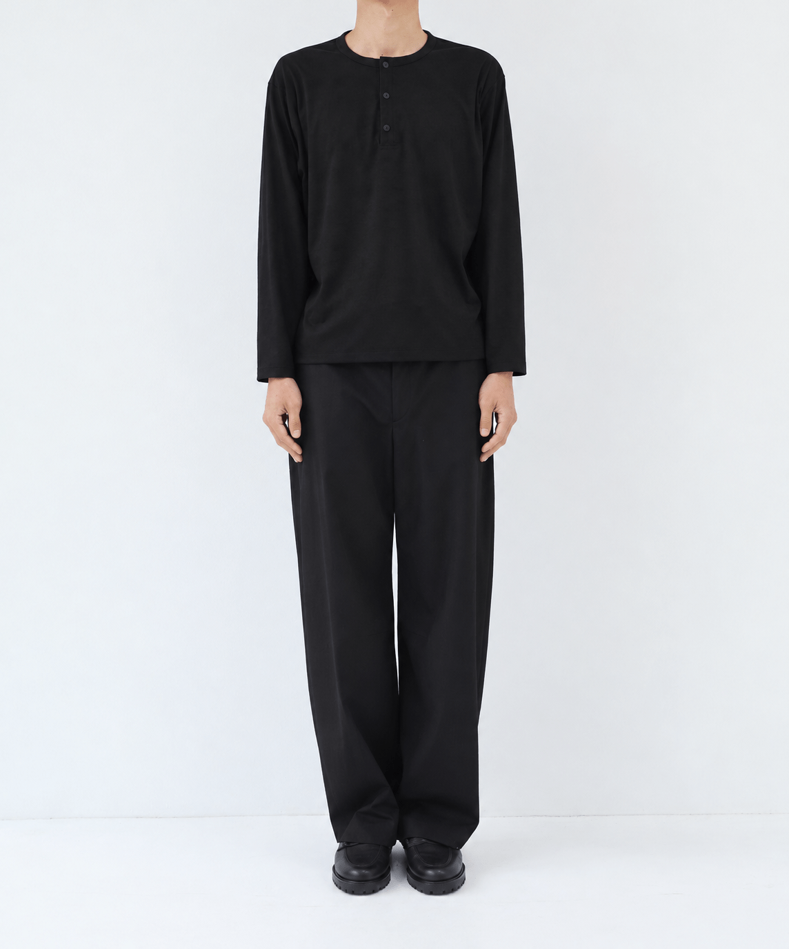Micro Suede Henley neck STUDIOUS