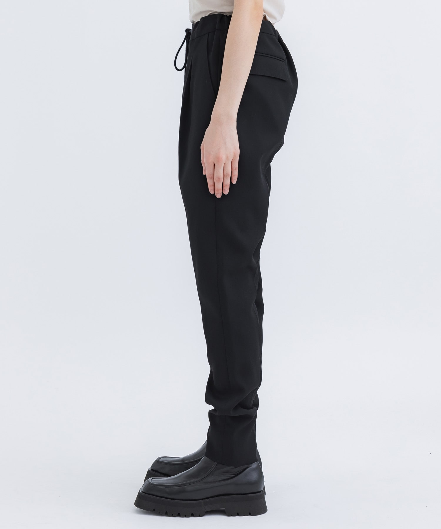 RERACS SLIM EASY SLACKS THE RERACS