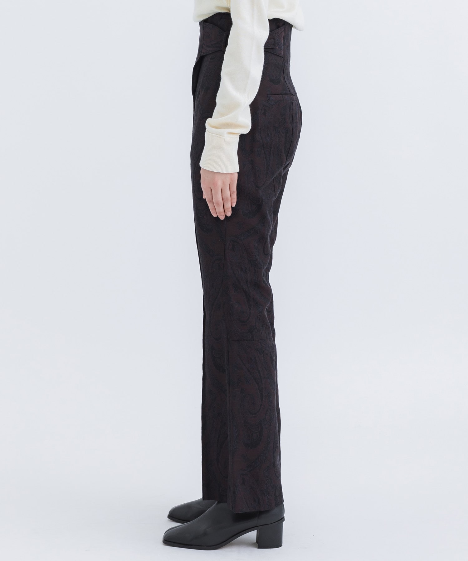 Pintucked trousers-jacqurd(FREE NAVY): AKIKOAOKI: WOMENS 