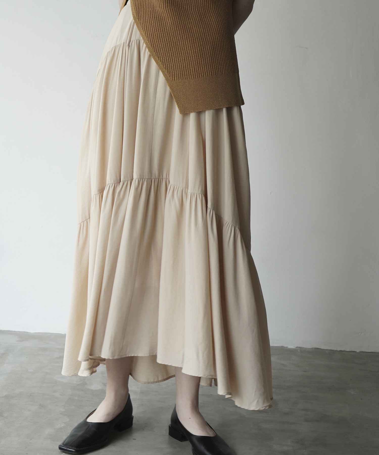 新品 CLANE クラネ TIERED SATIN SKIRT ネット買い www.esn-spain.org