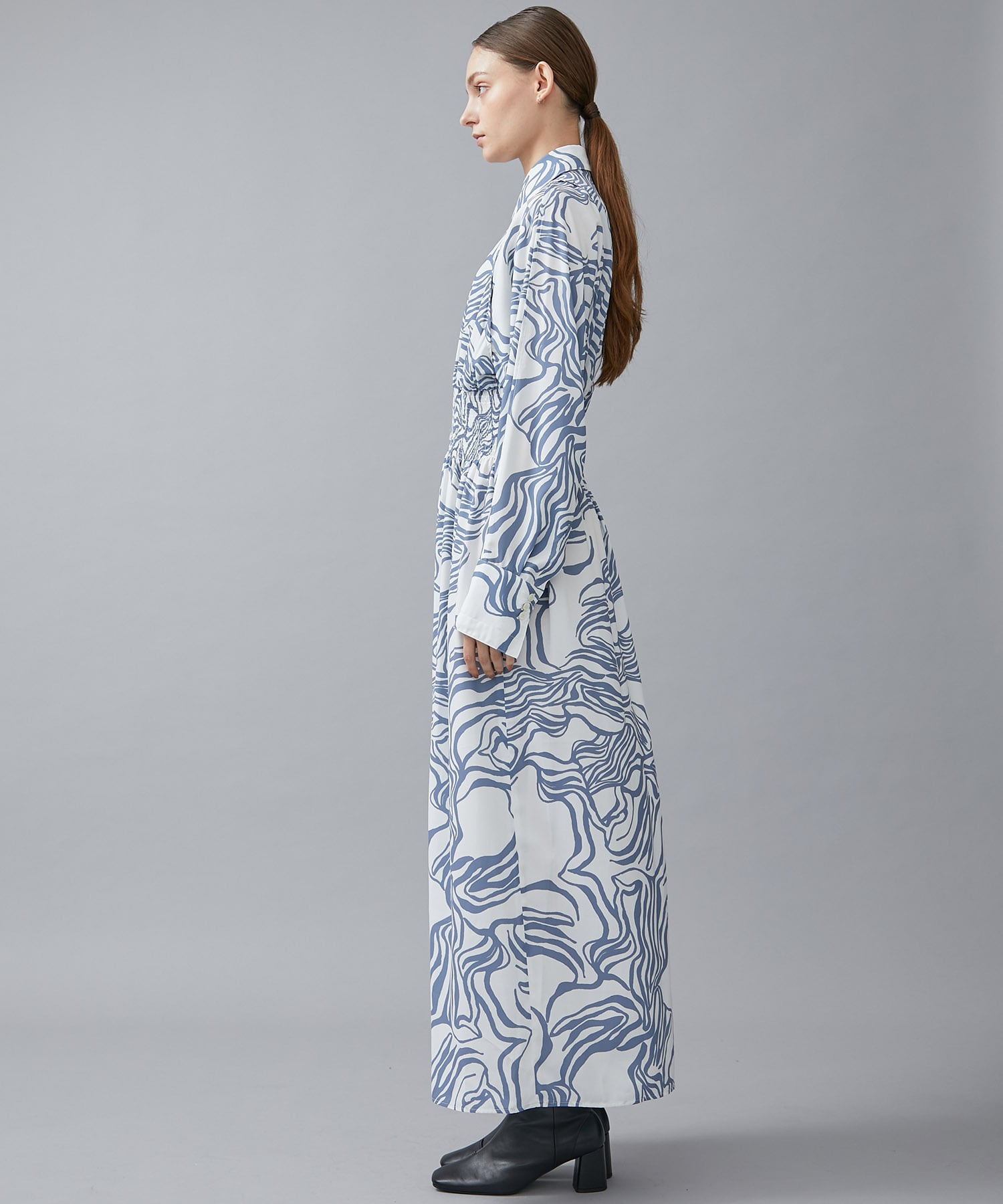 〈別注〉 VAGUE PRINT WASIT SHIRRING LONG DRESS IHNN
