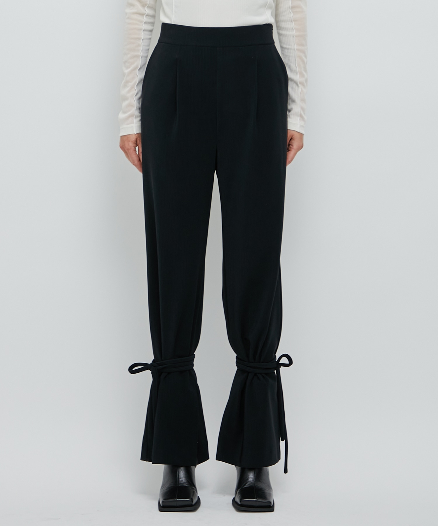 Relax Ancle String Pants STUDIOUS