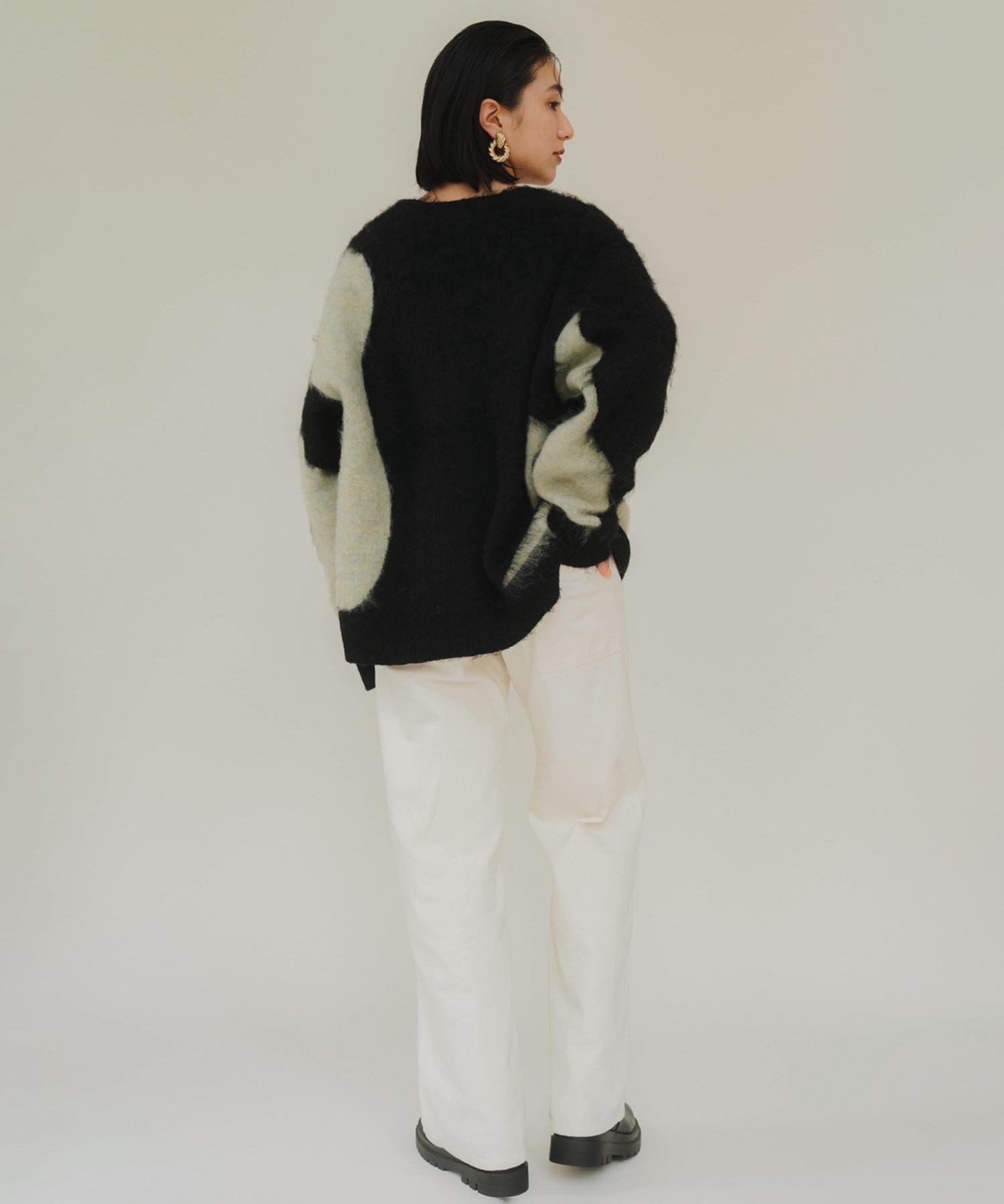 Uneck knit pullover(FREE BLACK): KnuthMarf: WOMENS｜ STUDIOUS