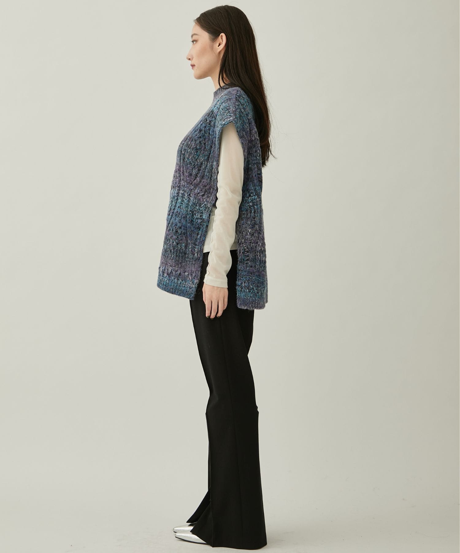 Hazy knit vest(FREE BLUE): MURRAL: WOMENS｜ STUDIOUS ONLINE公式