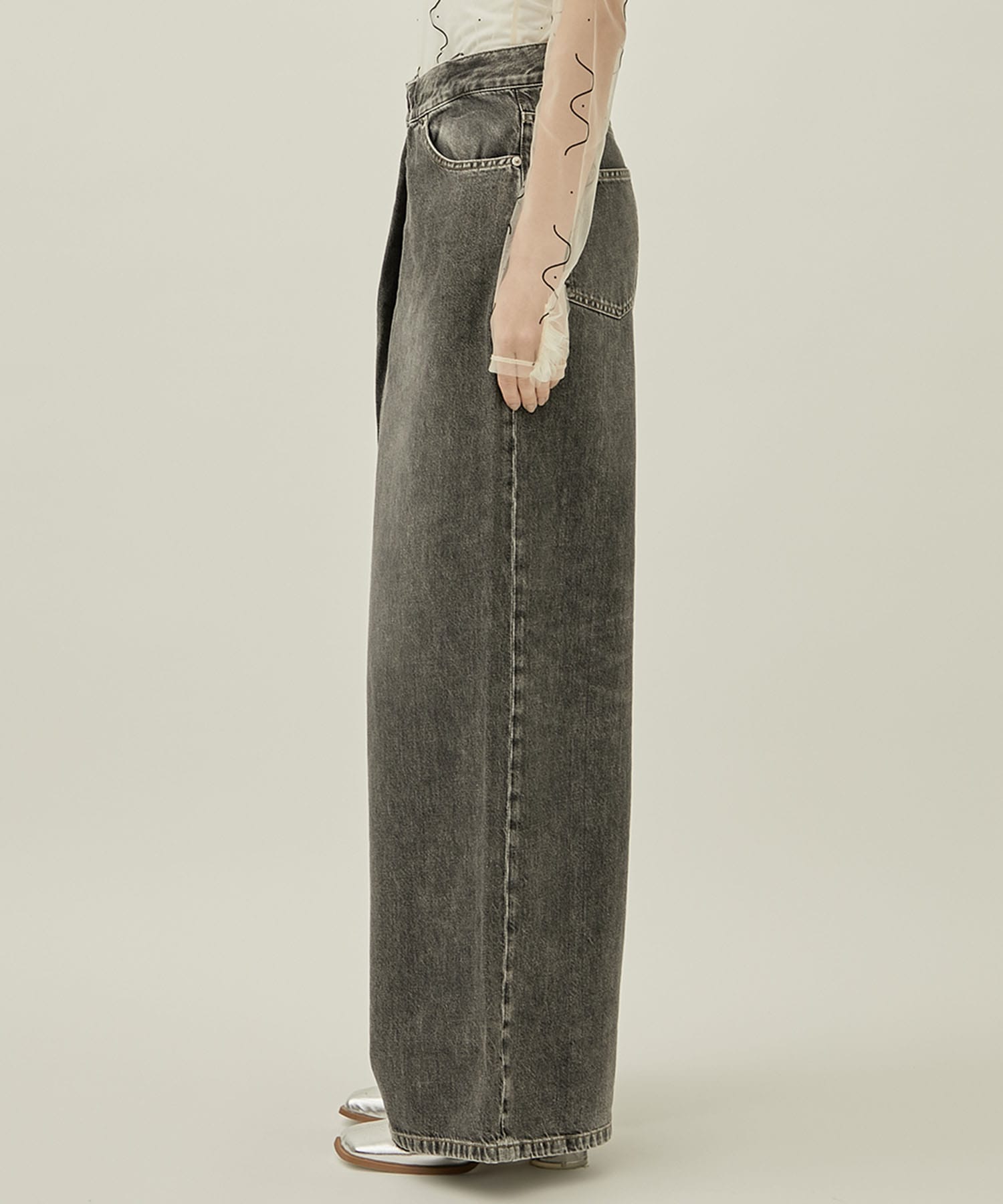 WASHED DENIM WIDE PANTS (SHORT LENGTH)(S BLACK): JOHN LAWRENCE