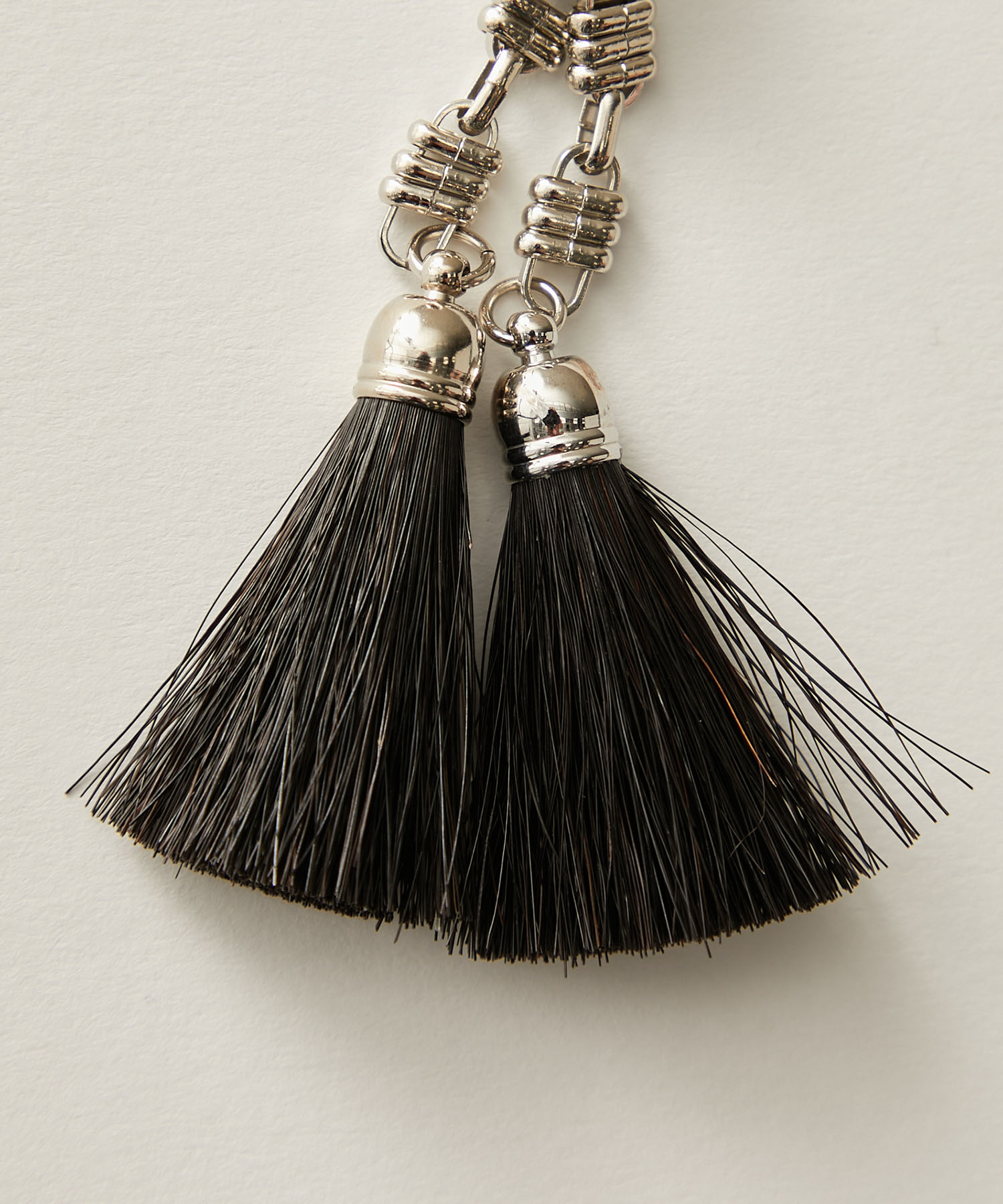 Metal chain fringe earrings(FREE BLACK): TOGA PULLA: WOMENS