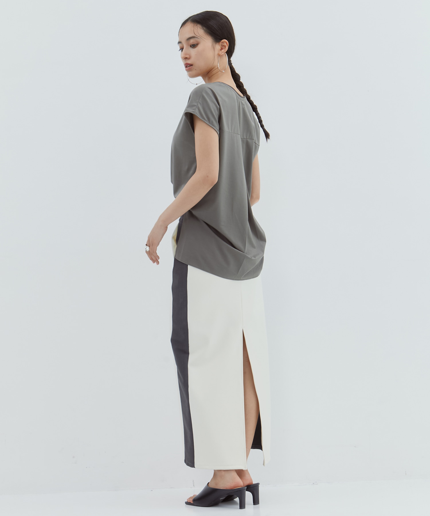 Super Stretch Tight Skirt STUDIOUS