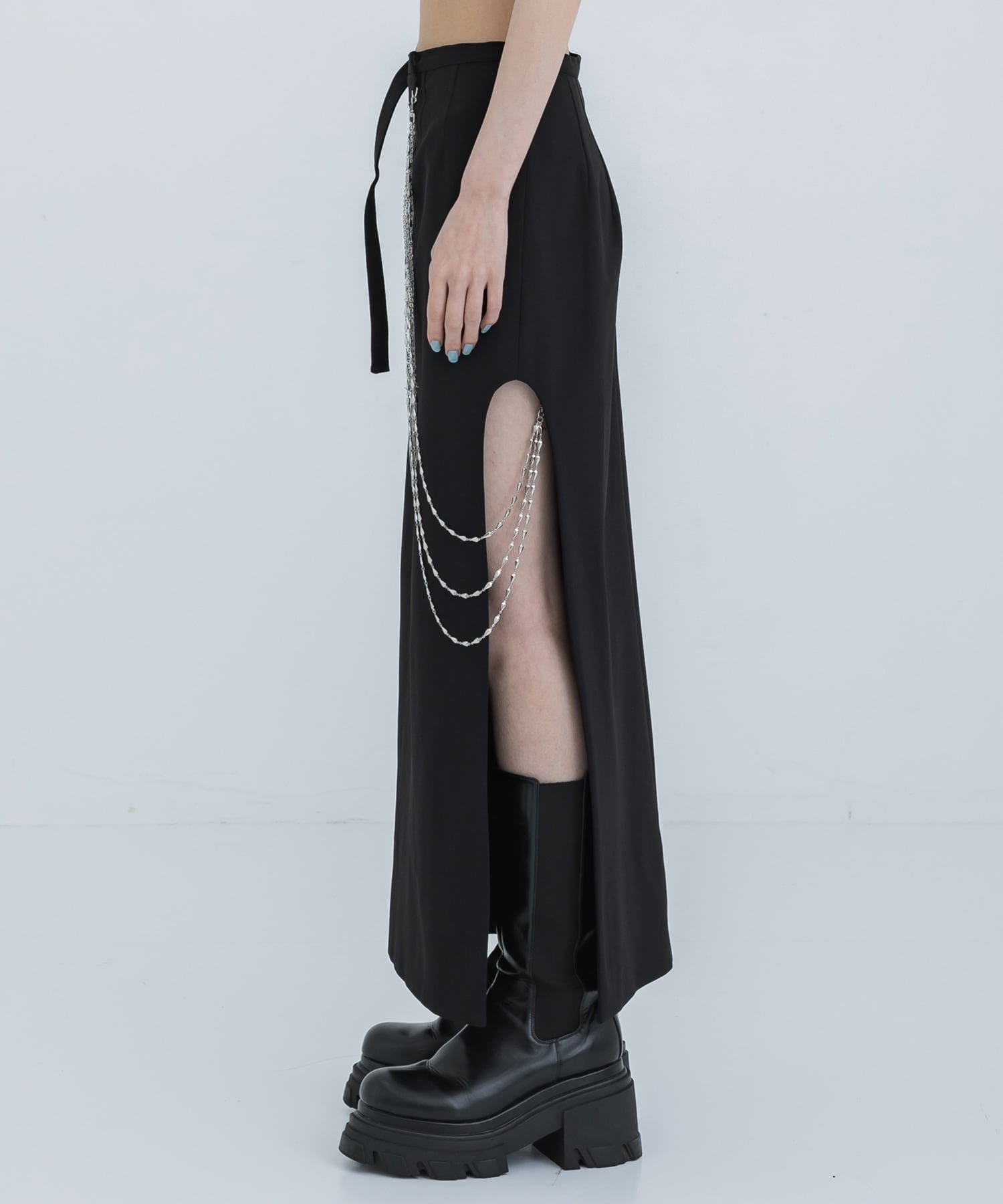 three long chain cut-out tight skirt tanakadaisuke