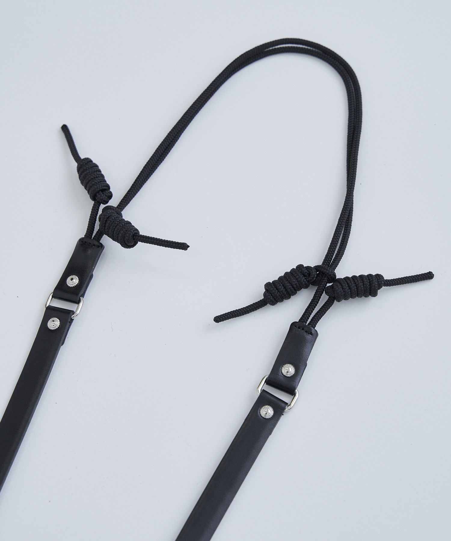 Leather phone strap(FREE BLACK): TOGA PULLA: WOMENS｜ STUDIOUS