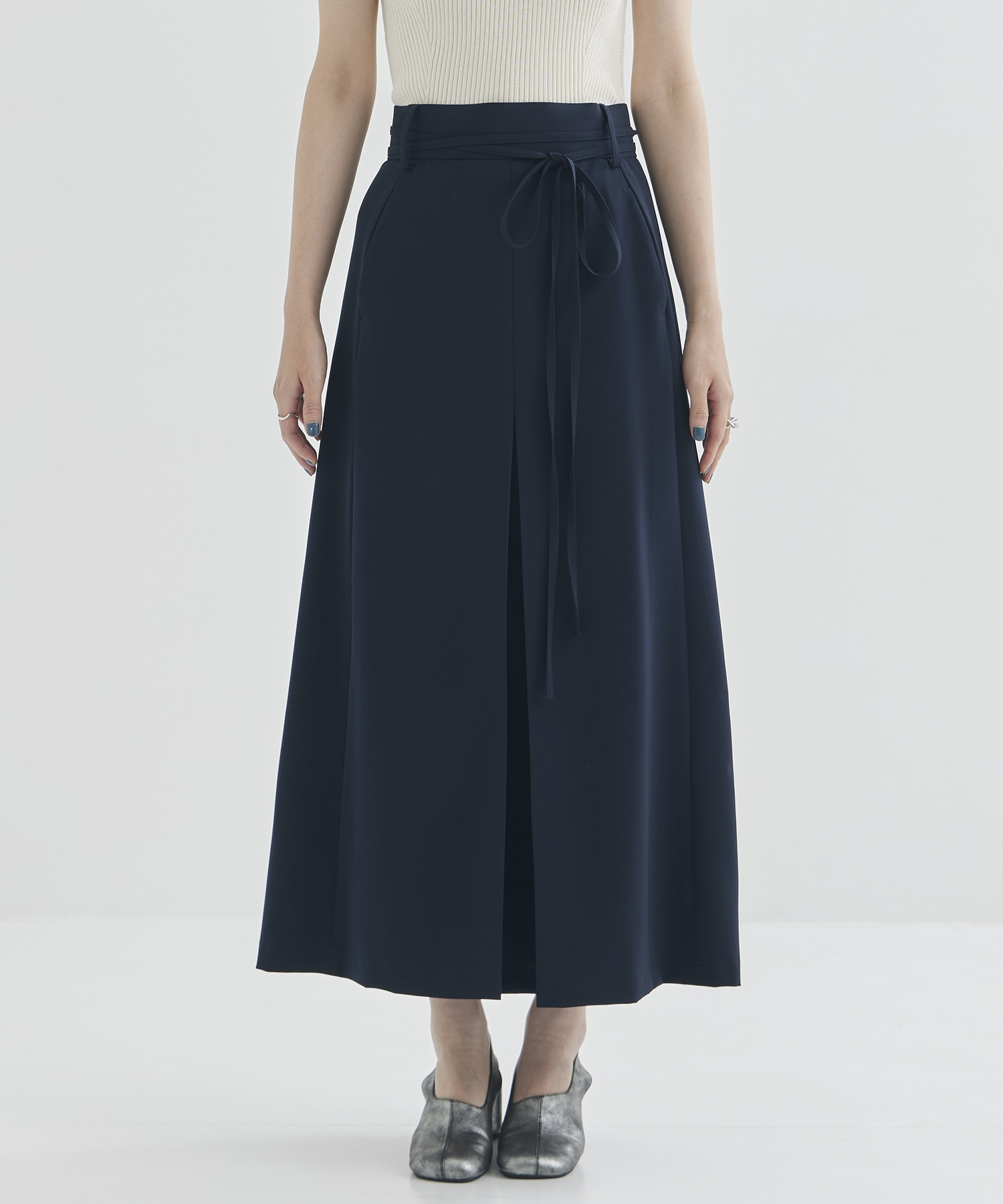 High Waist Tucked Skirt STUDIOUS