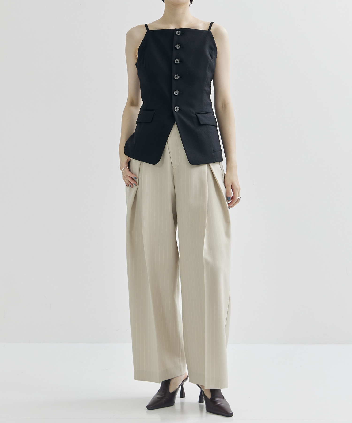 Elastic Waist Tucked Trousers STUDIOUS