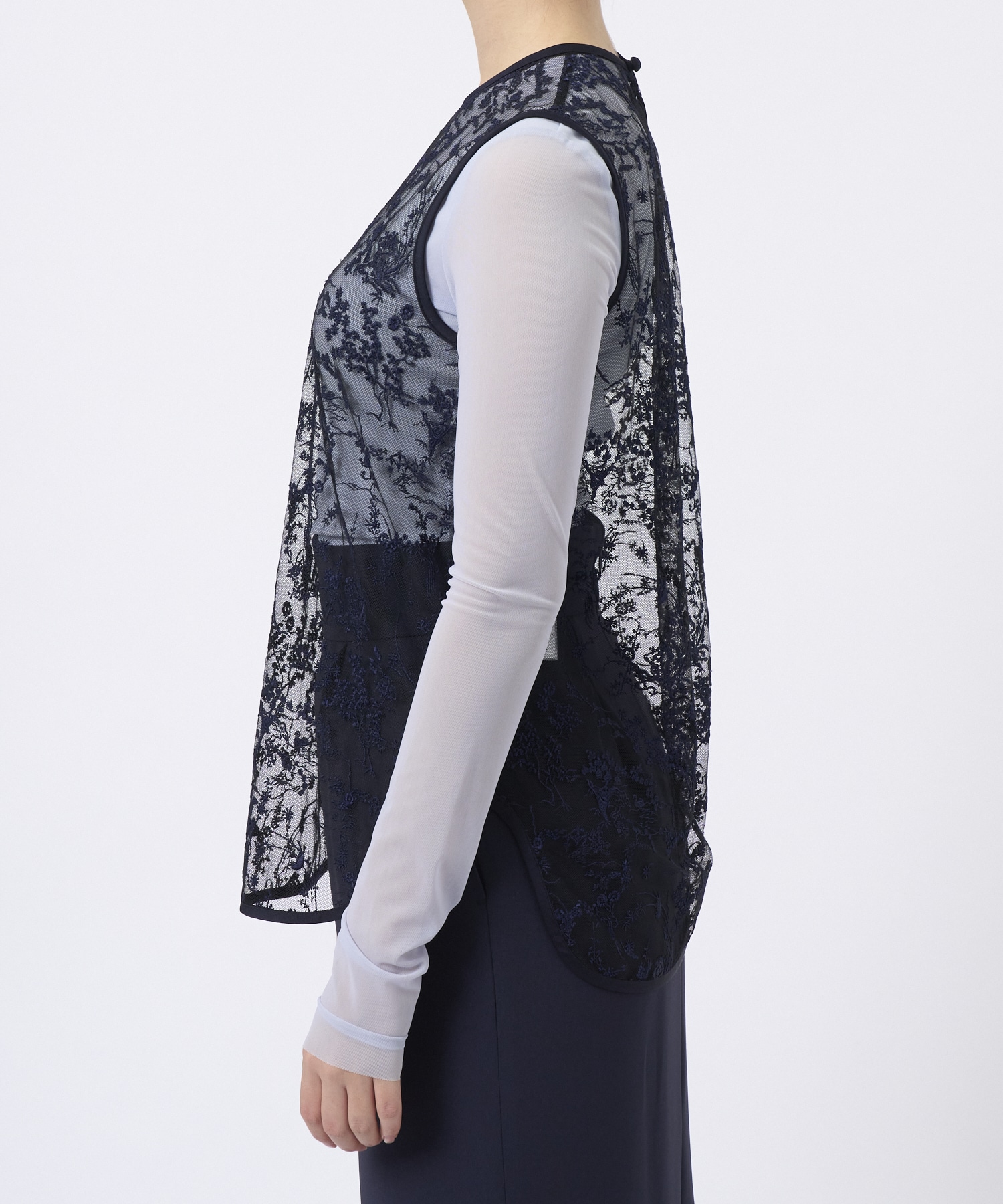 Floral Lace Sleeveless Top Mame Kurogouchi