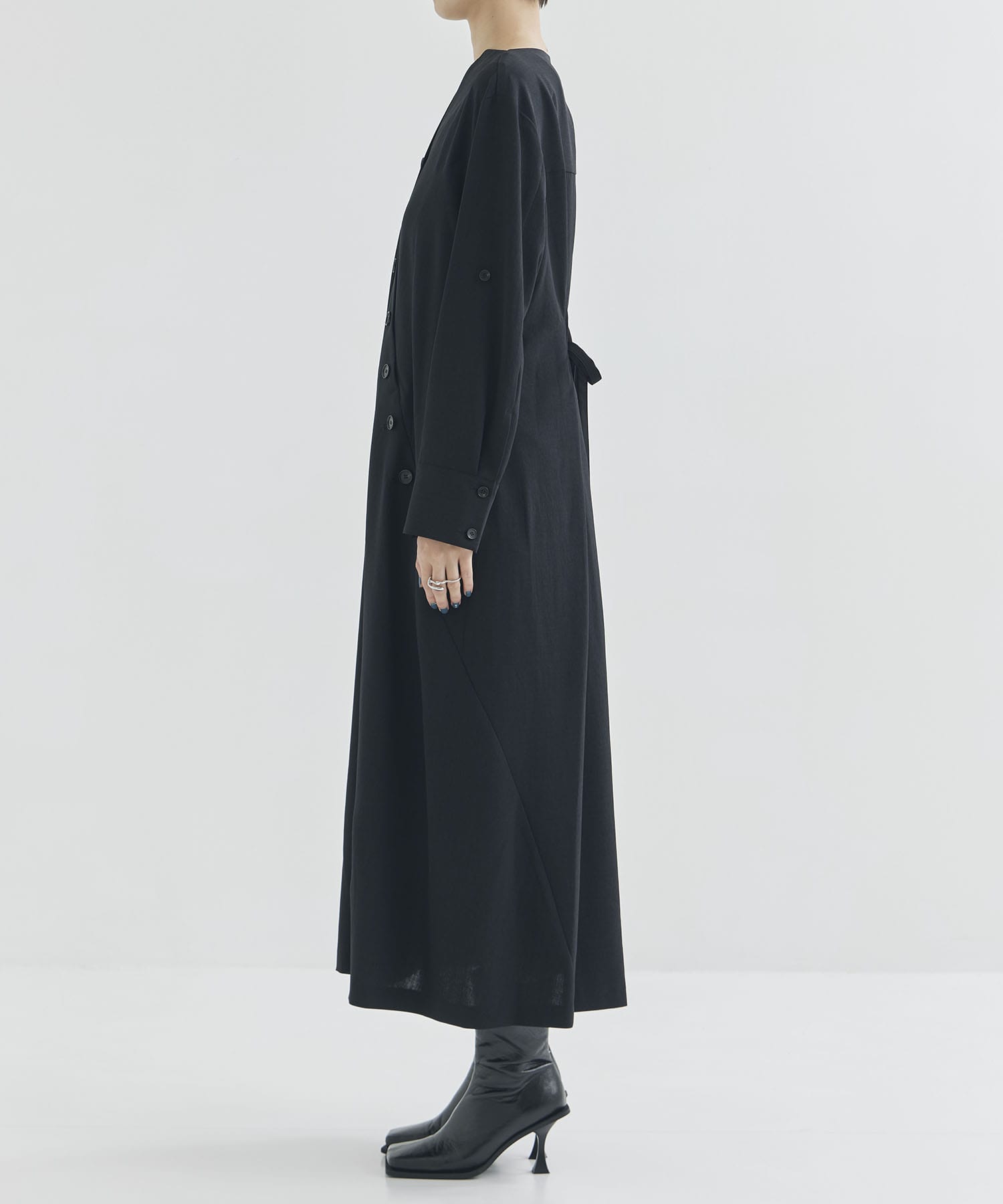 Sesilia asymmetry panel dress BK AKIRANAKA