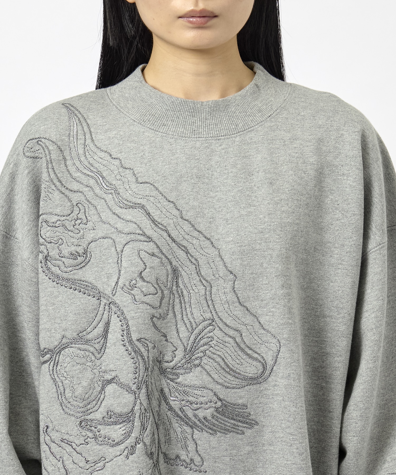 ORB EMBROIDERY SWEAT MUKASA