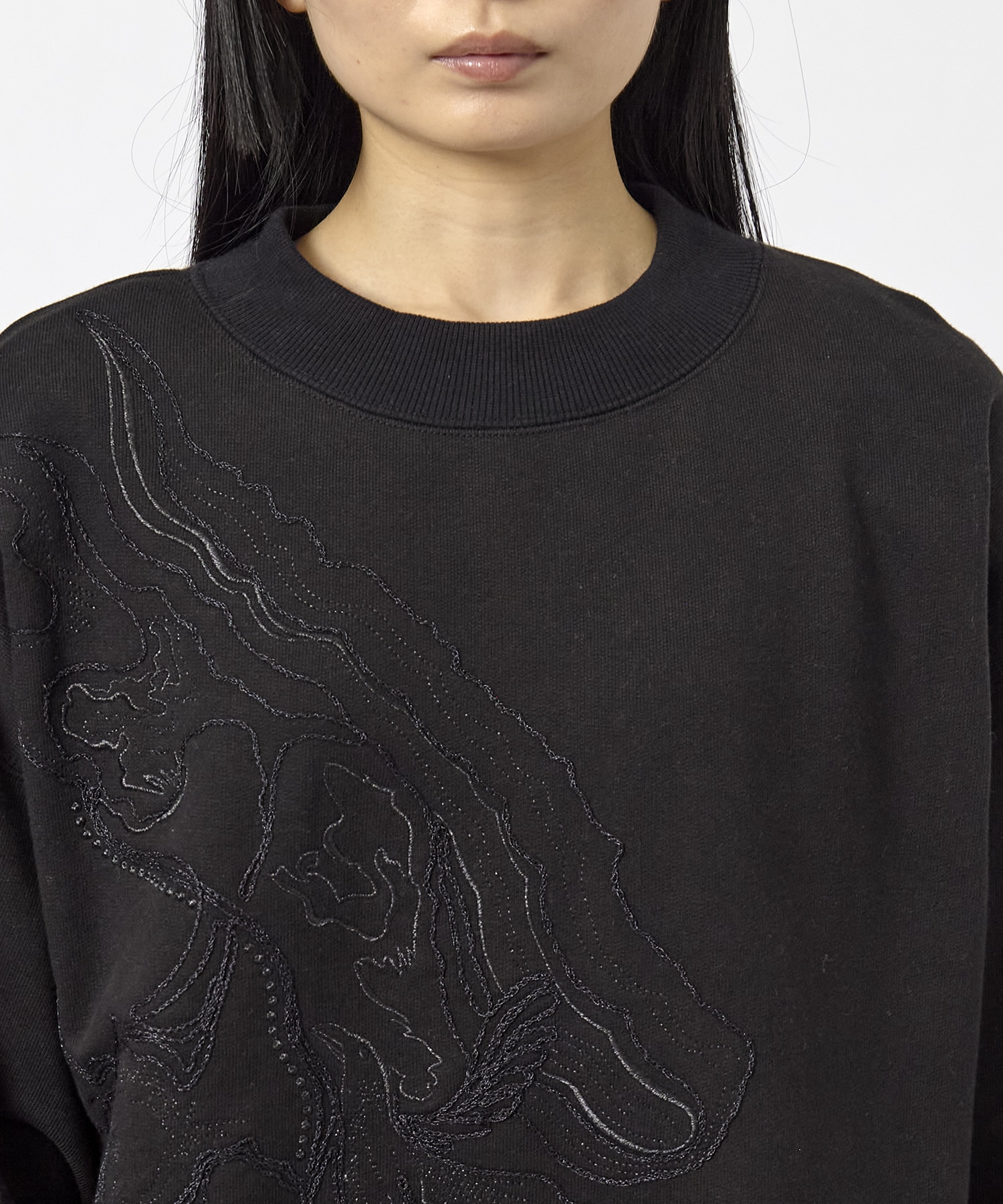 ORB EMBROIDERY SWEAT MUKASA