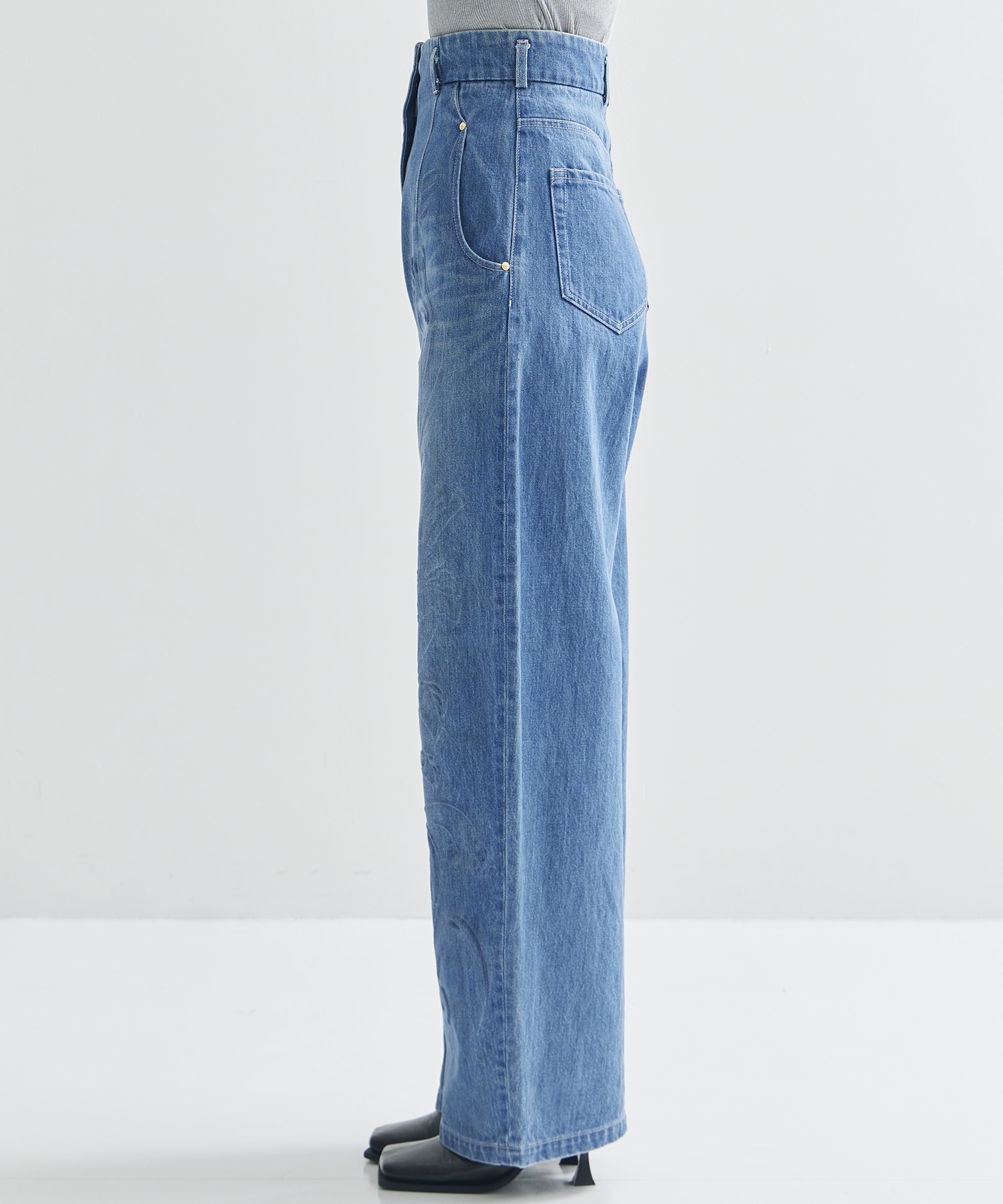 Floral Embossed Wide Leg Jeans Mame Kurogouchi